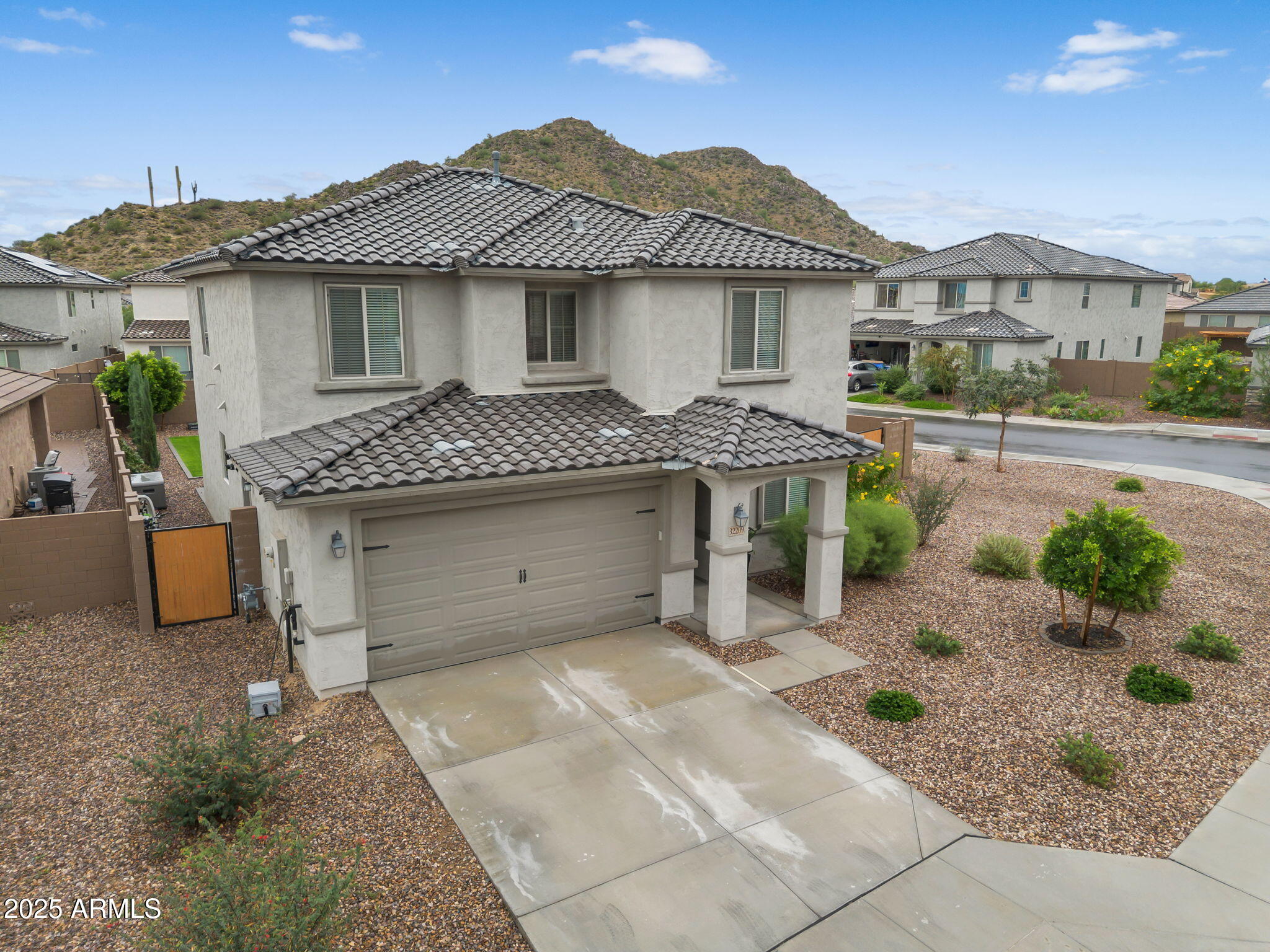 32209 N DAYLIGHT Drive