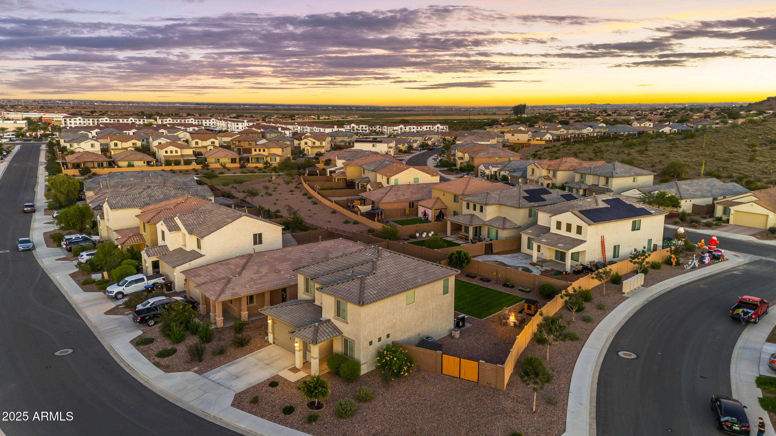 32209 N DAYLIGHT Drive