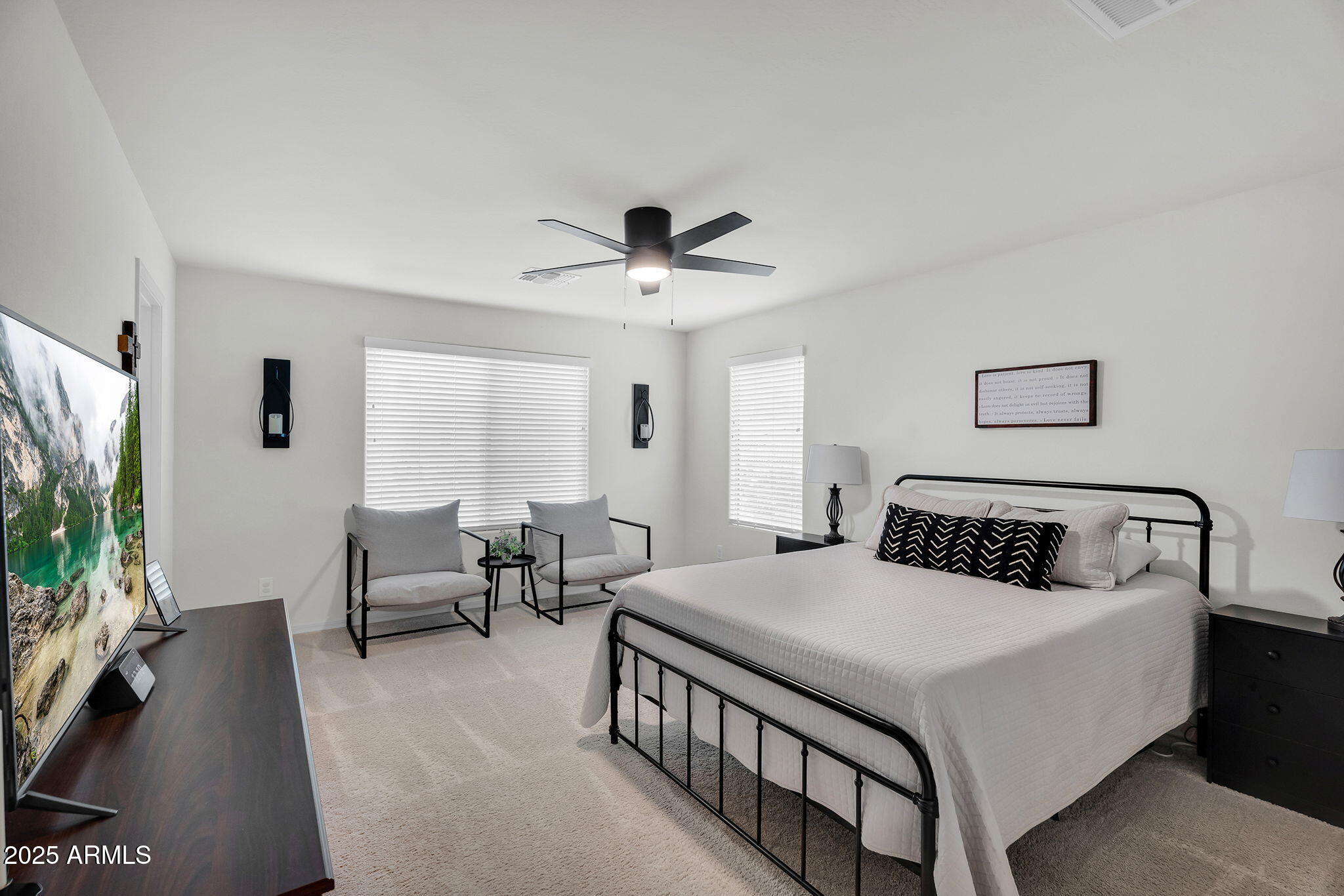 32209 N DAYLIGHT Drive