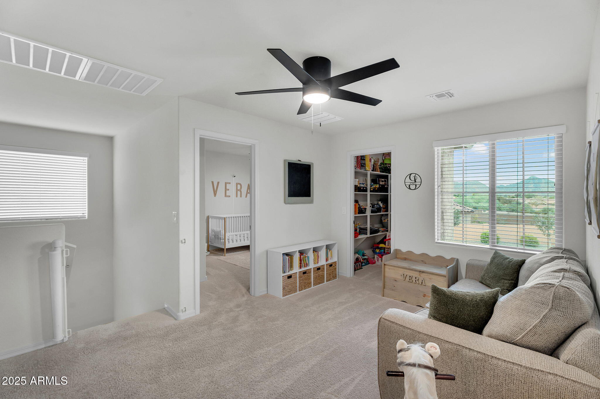 32209 N DAYLIGHT Drive