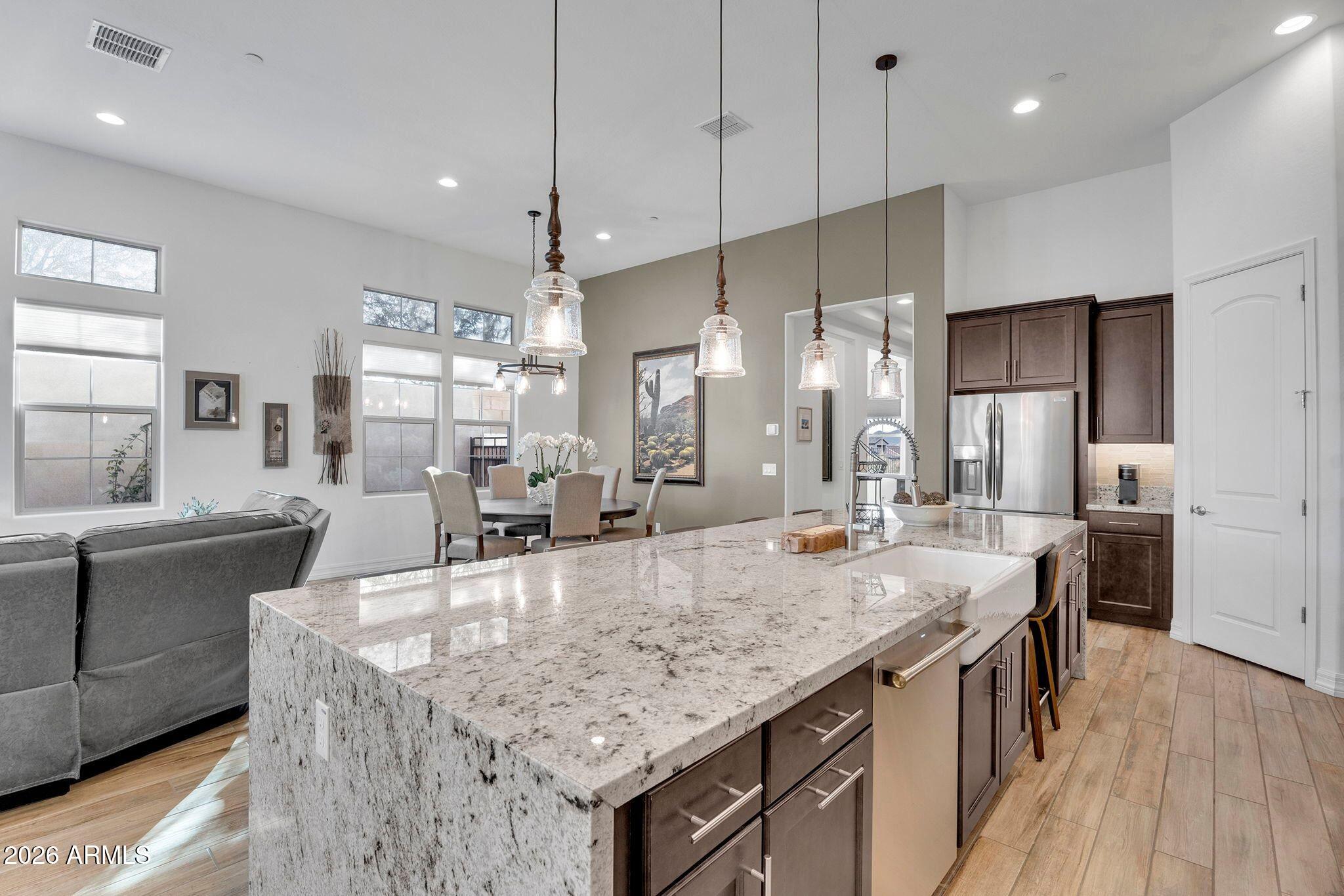 38500 N SCHOOL HOUSE Road 21