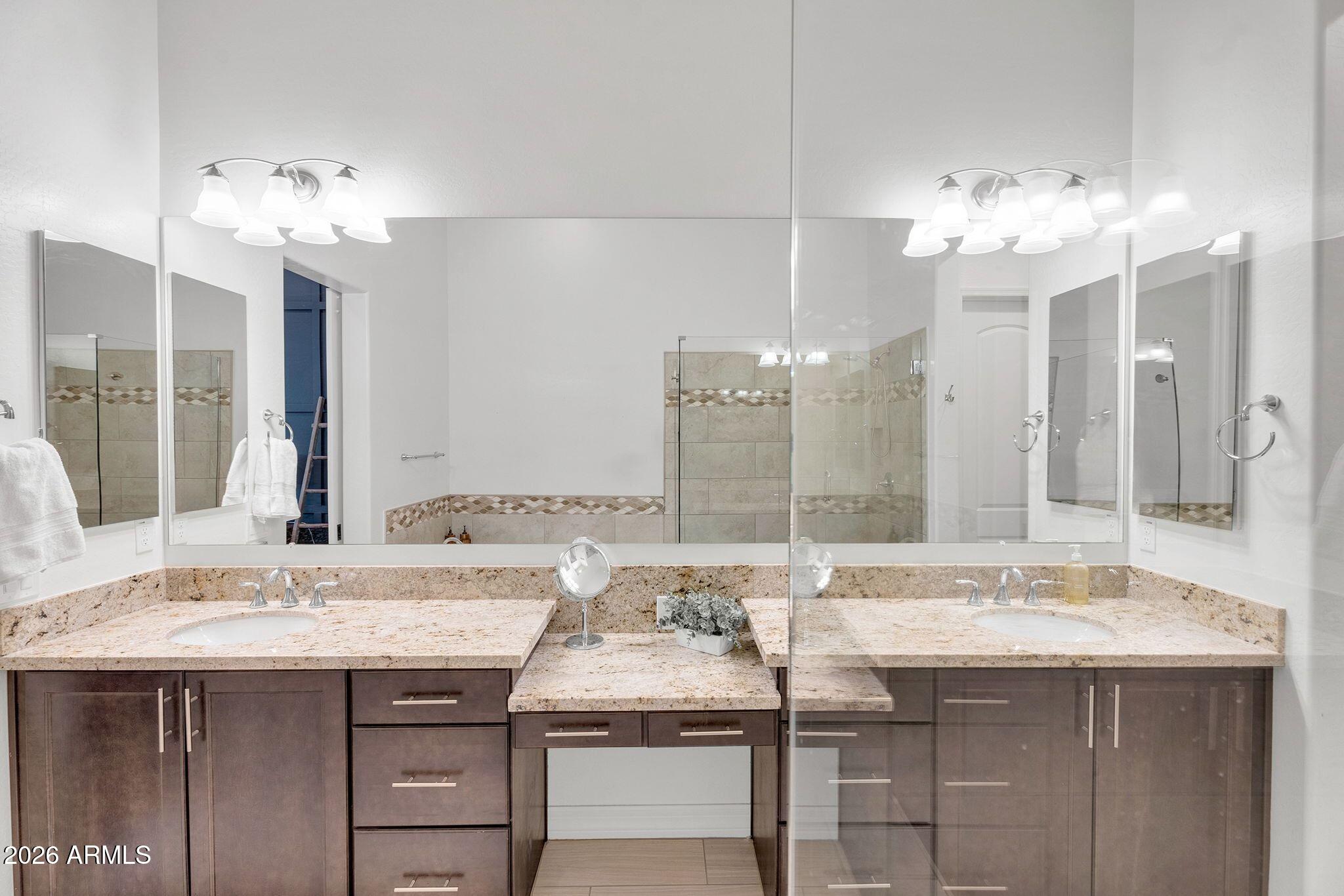 38500 N SCHOOL HOUSE Road 21