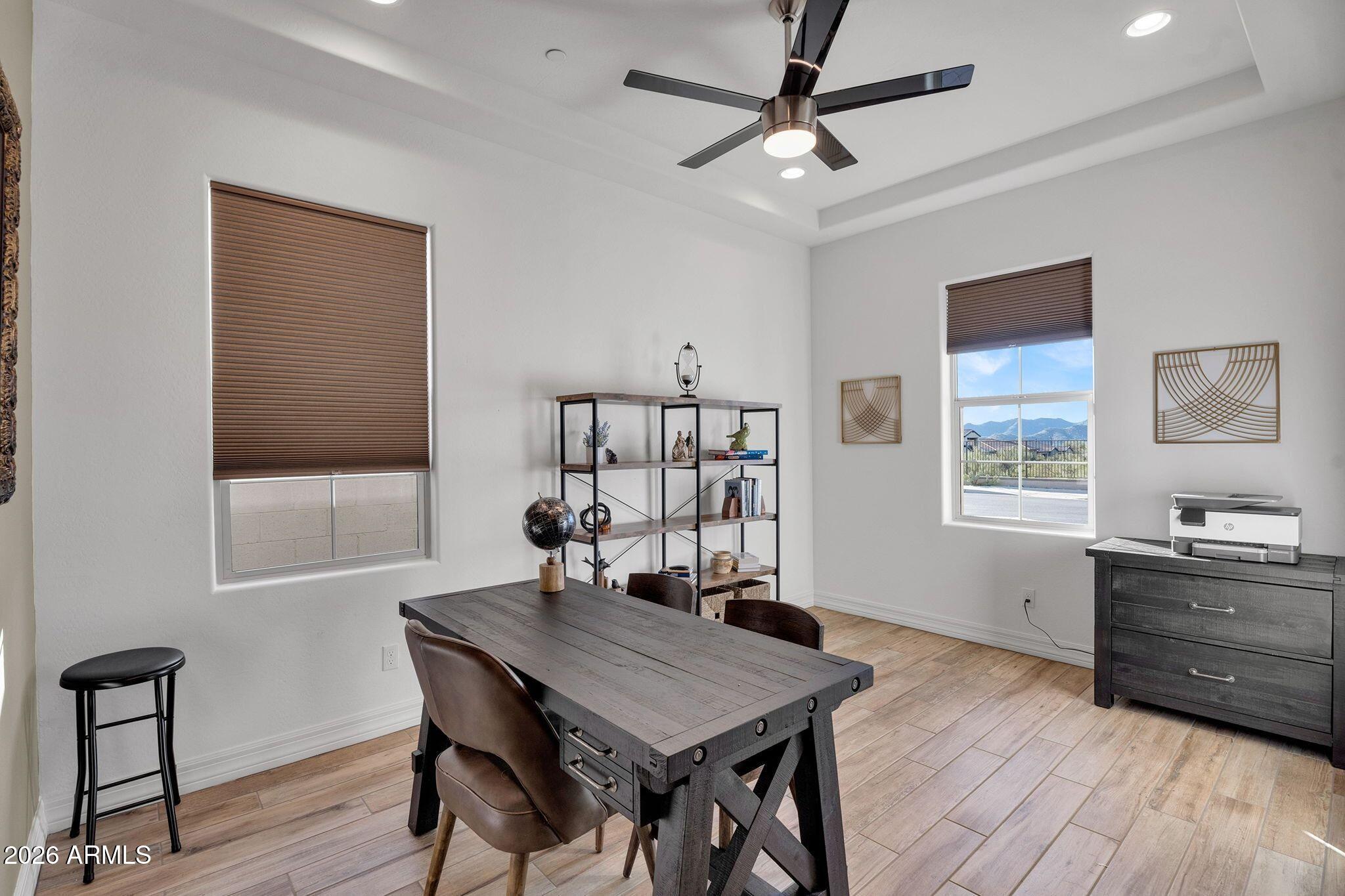 38500 N SCHOOL HOUSE Road 21