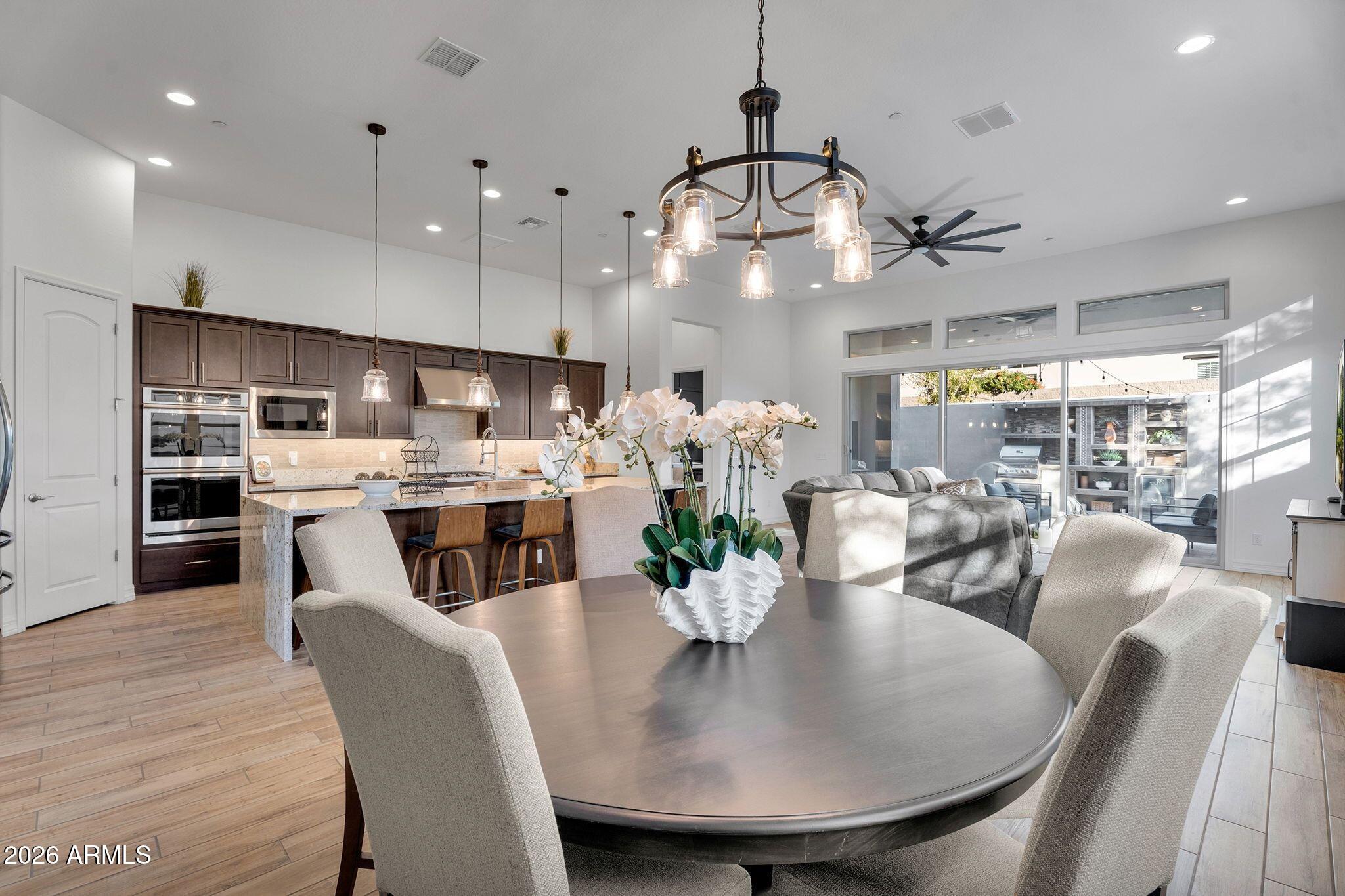 38500 N SCHOOL HOUSE Road 21