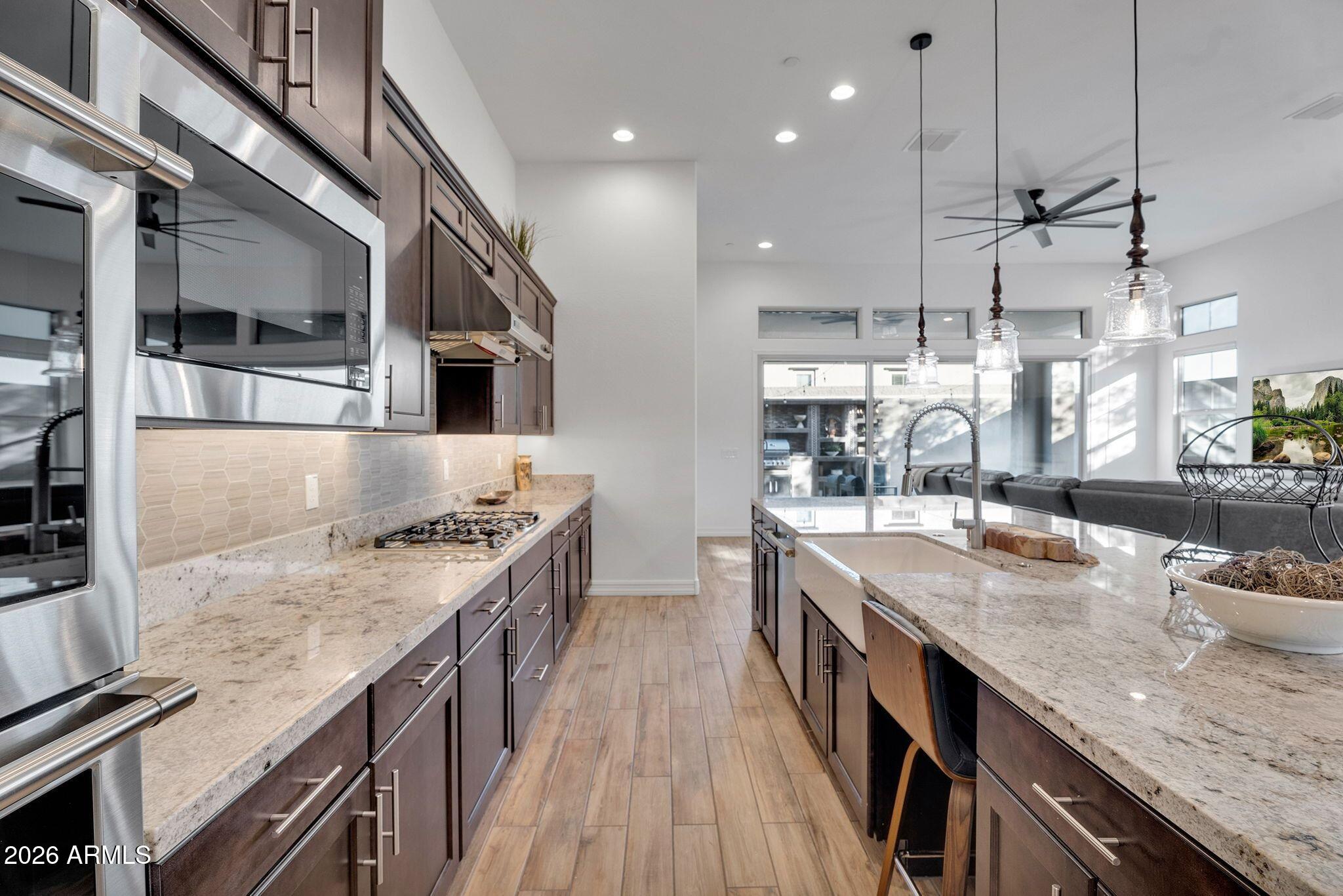 38500 N SCHOOL HOUSE Road 21