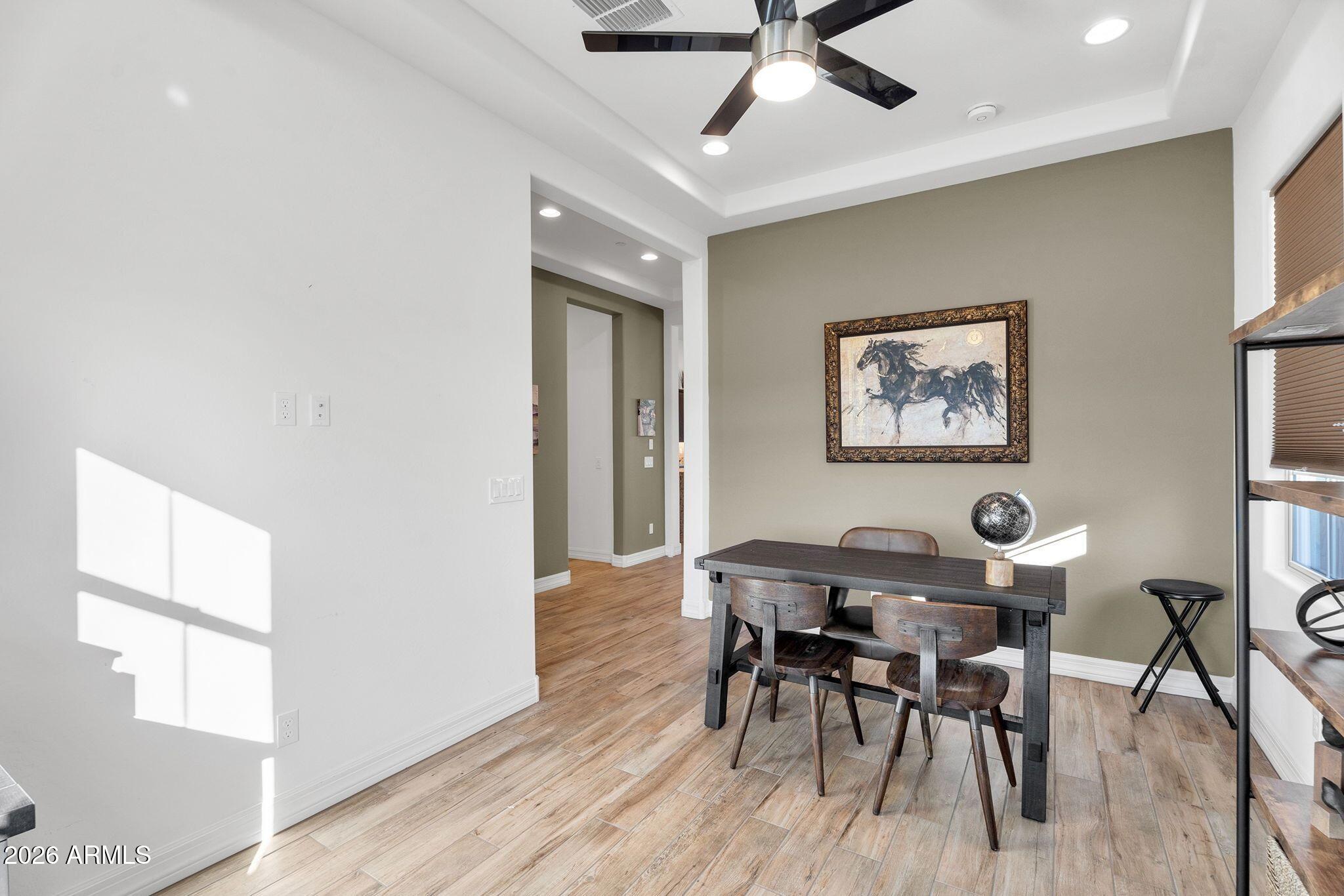 38500 N SCHOOL HOUSE Road 21