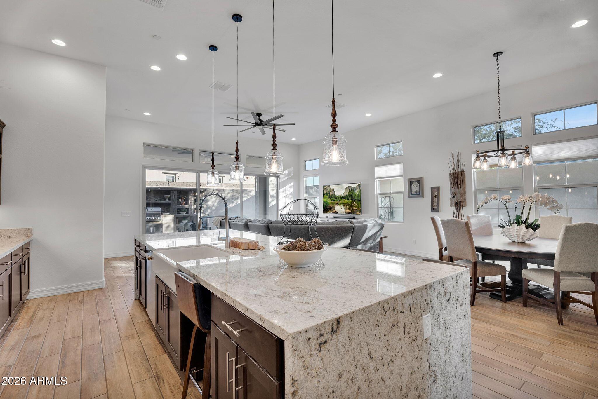 38500 N SCHOOL HOUSE Road 21