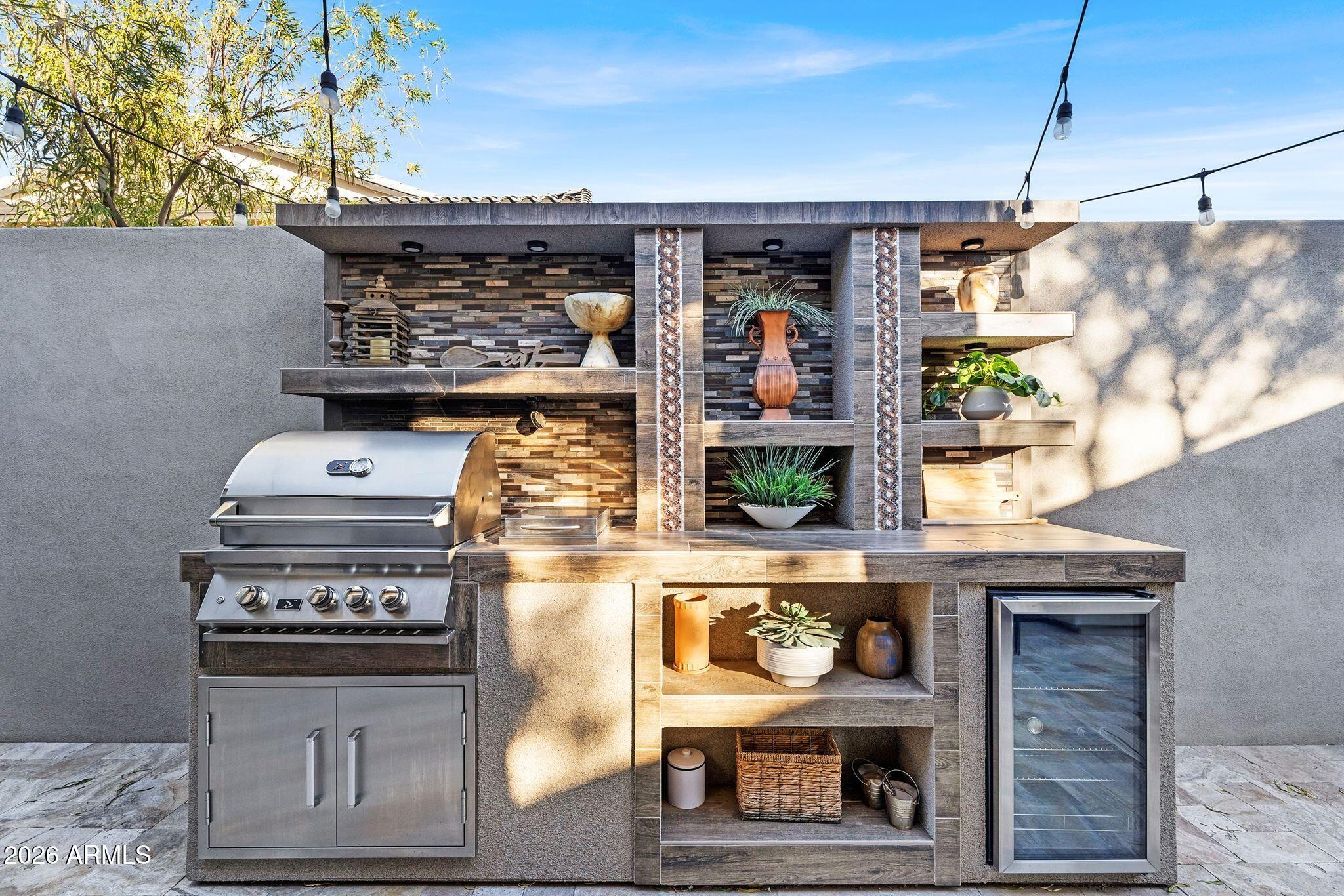 38500 N SCHOOL HOUSE Road 21