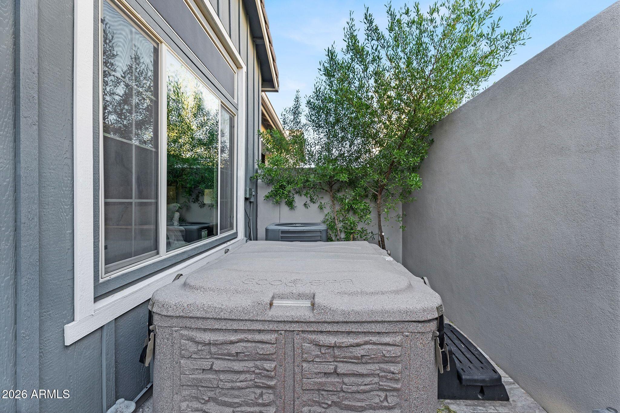 38500 N SCHOOL HOUSE Road 21