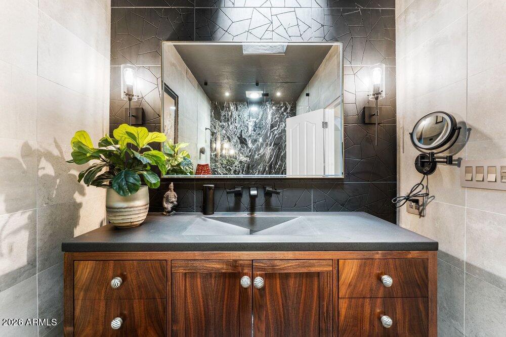 19617 E OCOTILLO Road