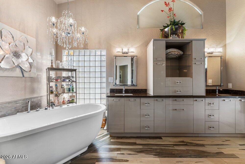 19617 E OCOTILLO Road