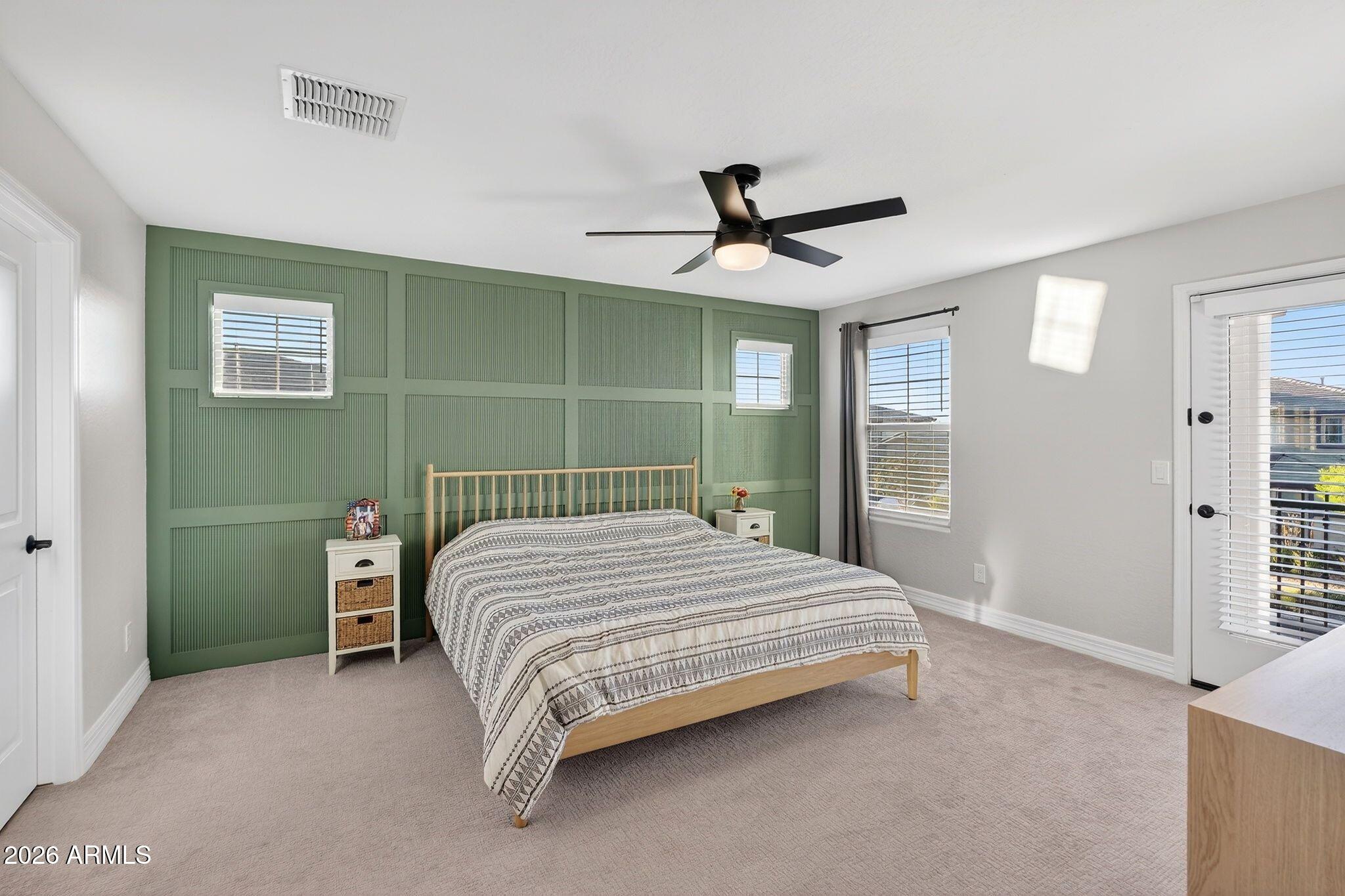 9511 E SATURN Avenue