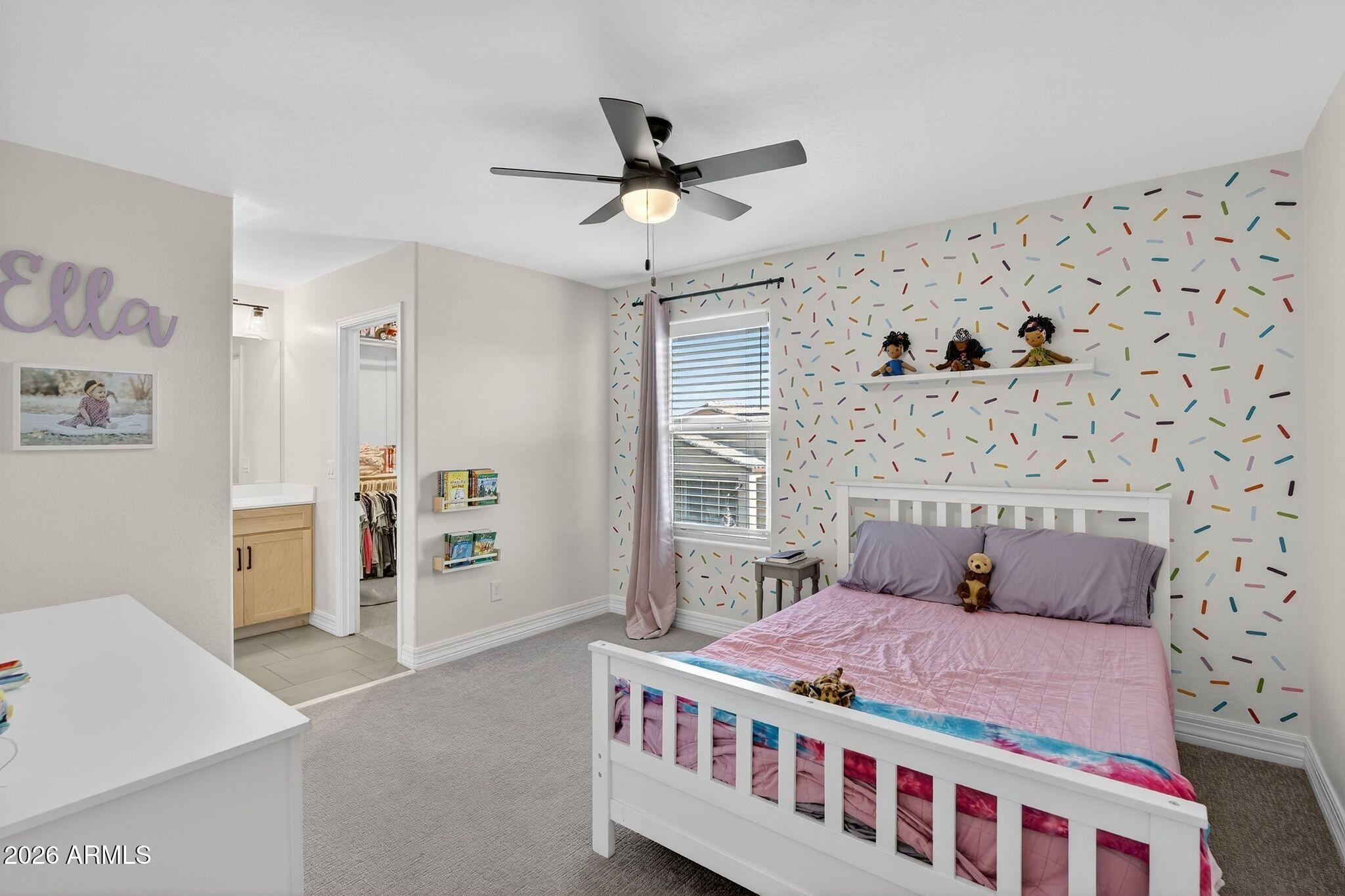 9511 E SATURN Avenue