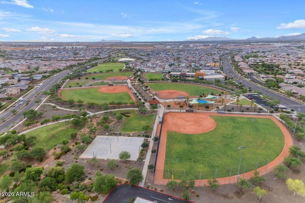 9511 E SATURN Avenue