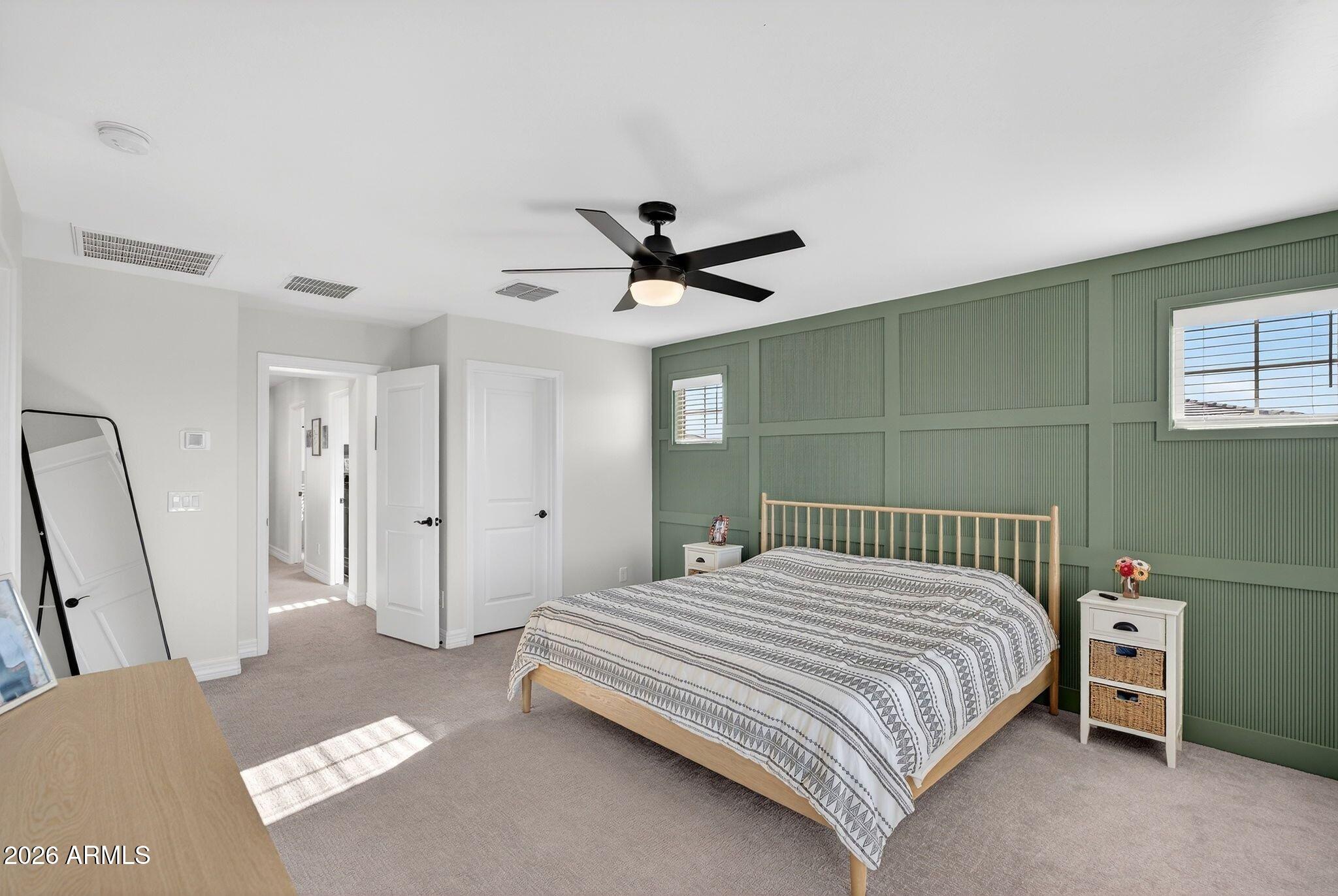 9511 E SATURN Avenue