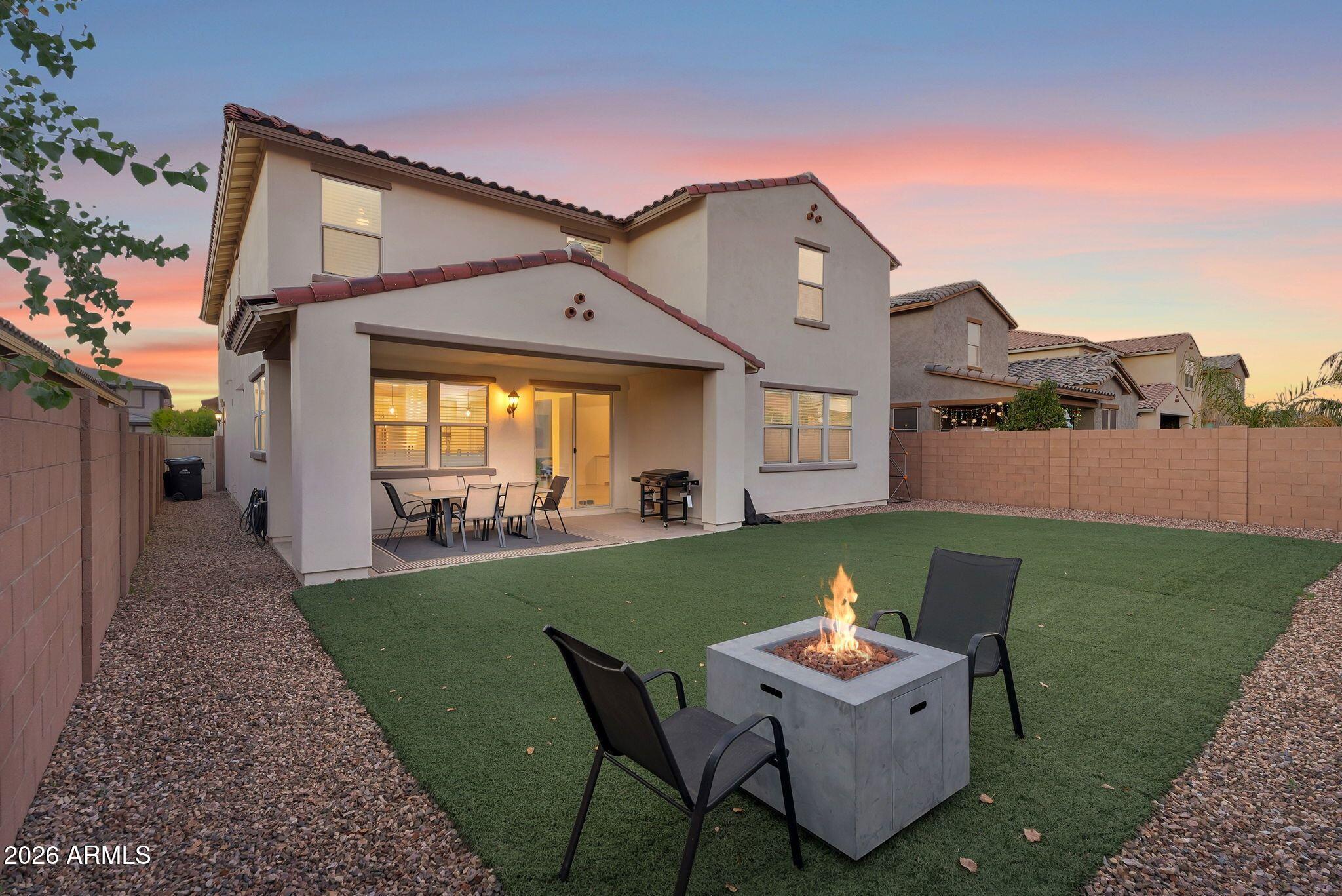 9511 E SATURN Avenue