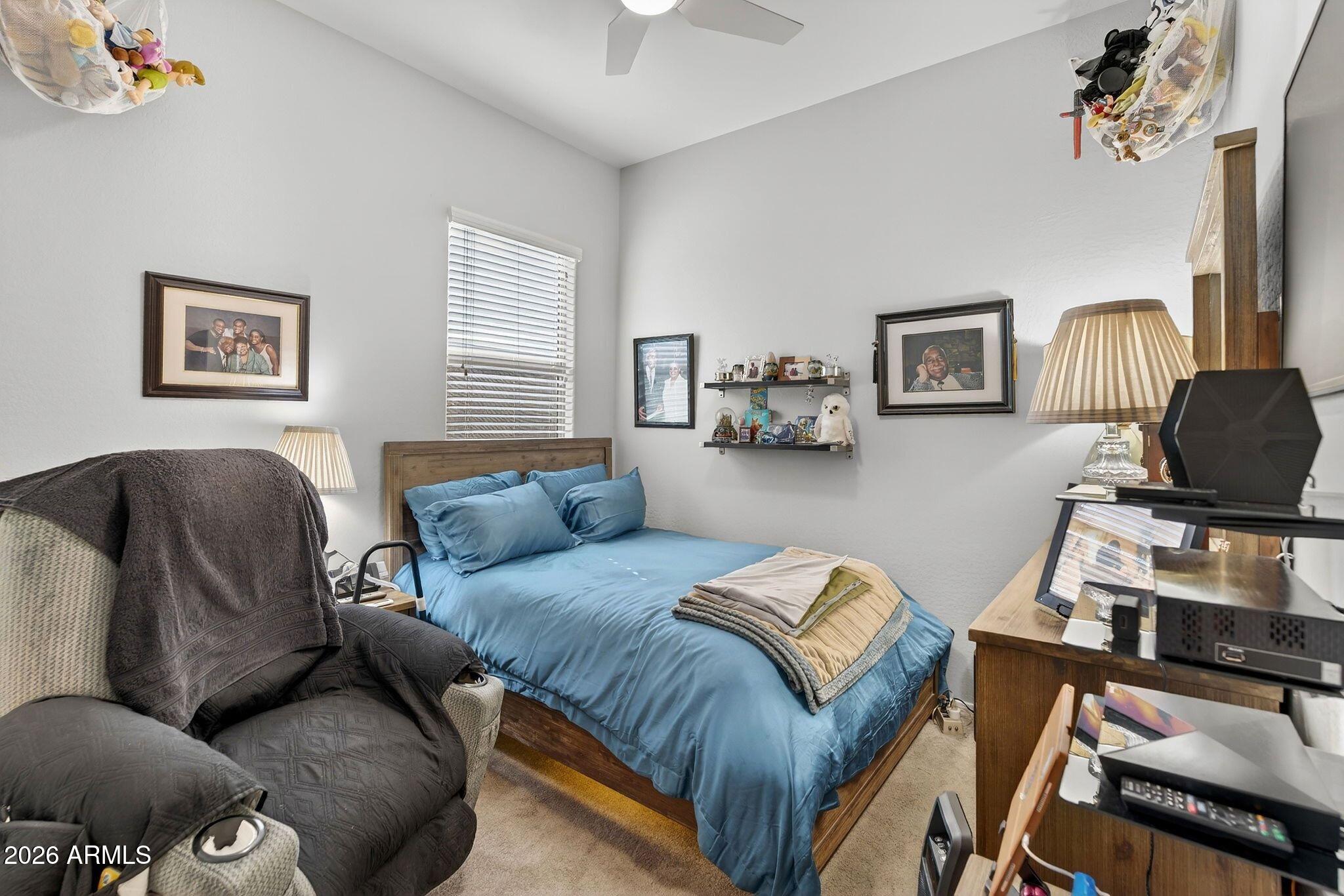 11541 E UTOPIA Avenue