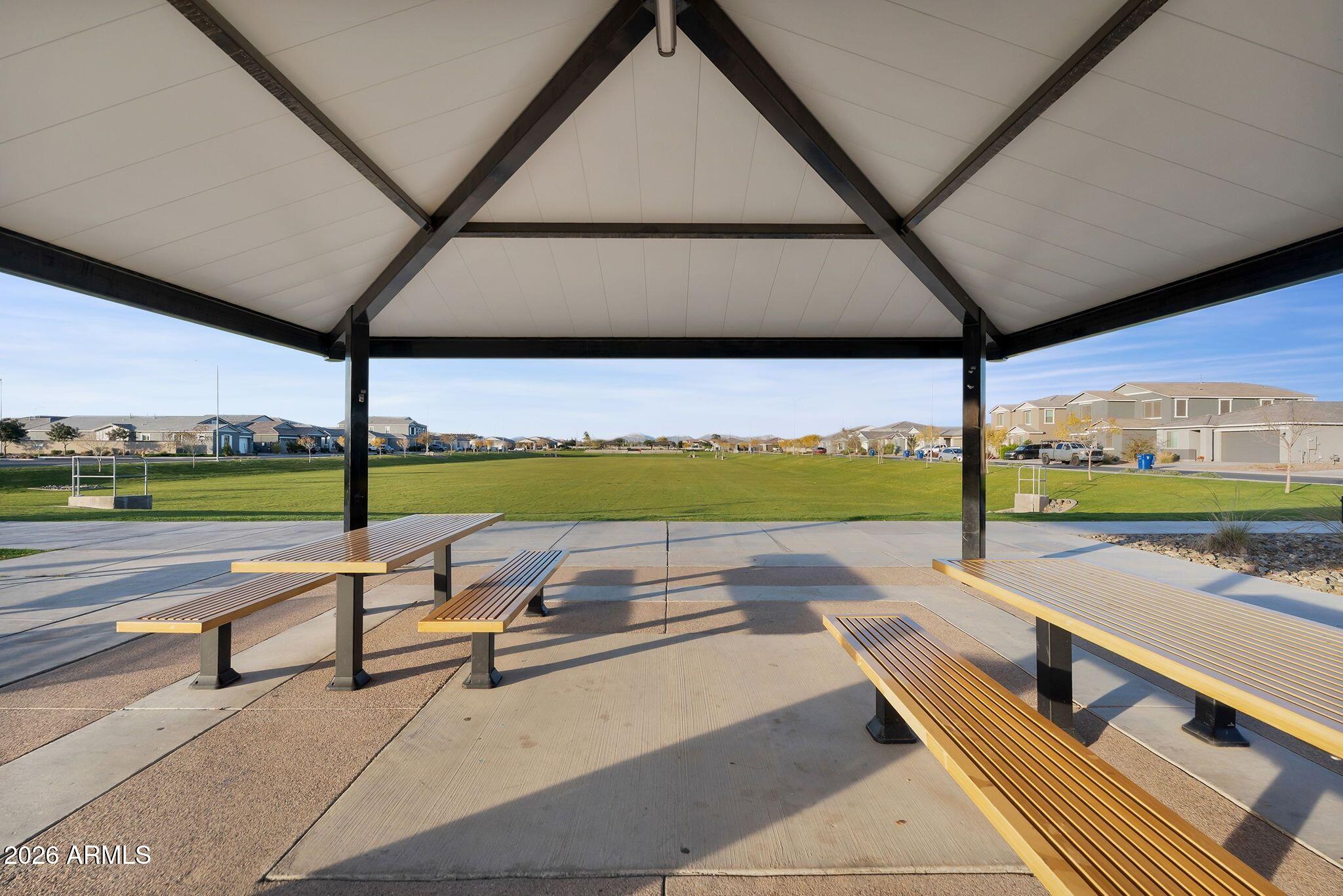 11541 E UTOPIA Avenue