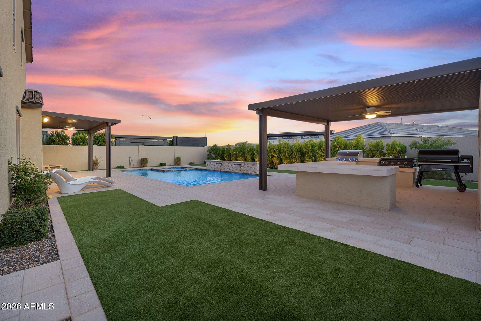 11541 E UTOPIA Avenue