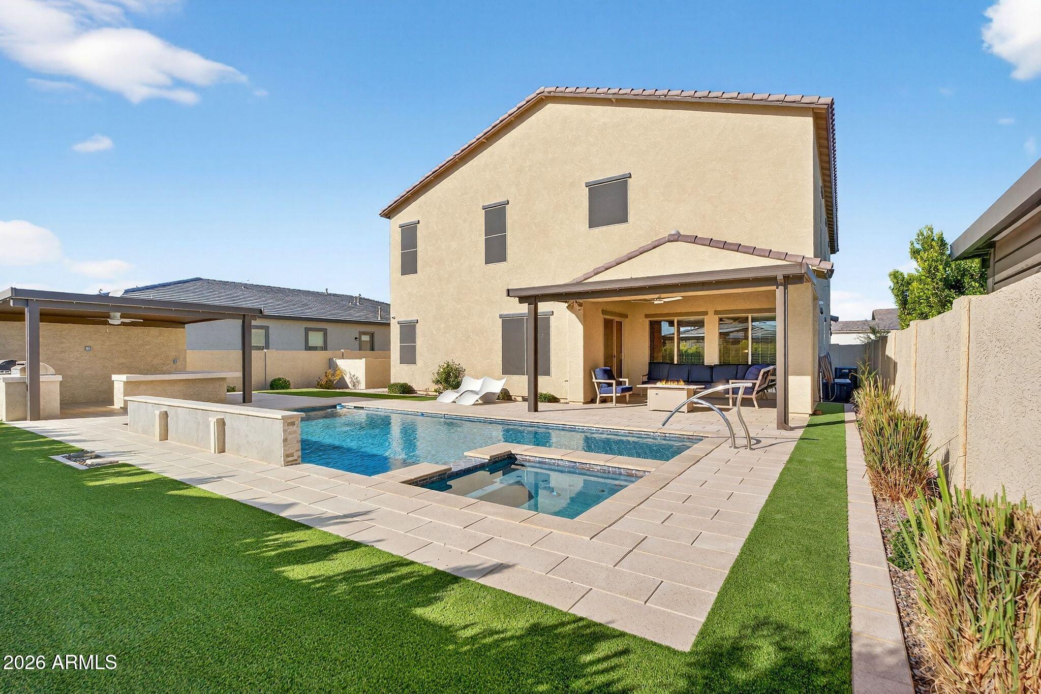 11541 E UTOPIA Avenue