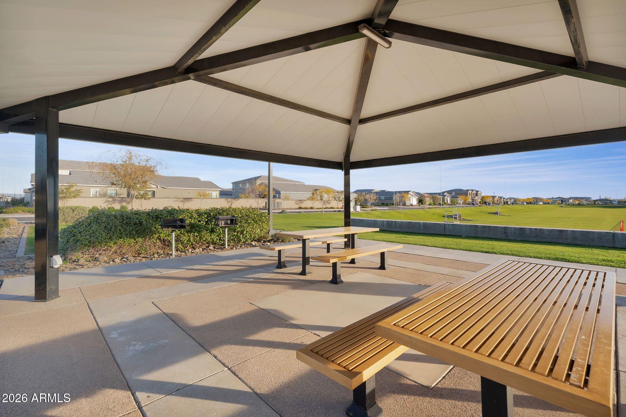 11541 E UTOPIA Avenue