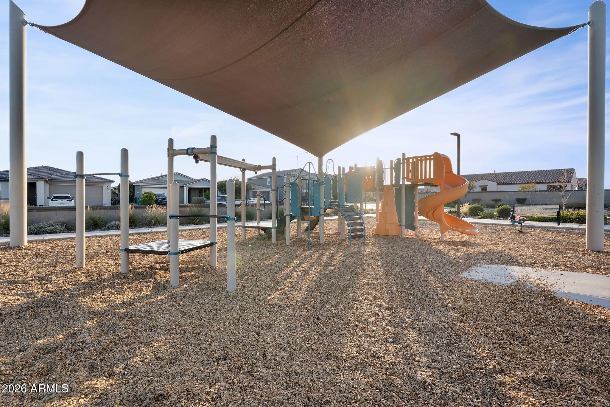 11541 E UTOPIA Avenue