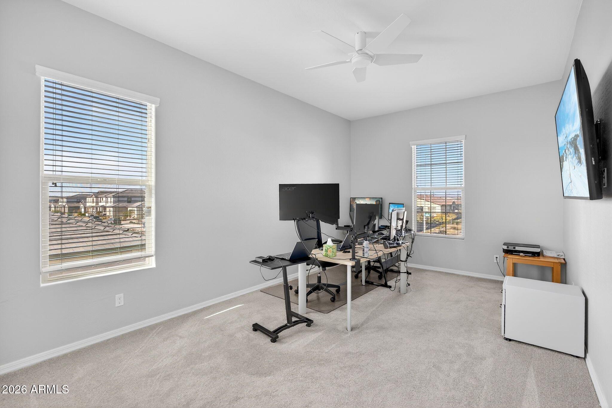 11541 E UTOPIA Avenue