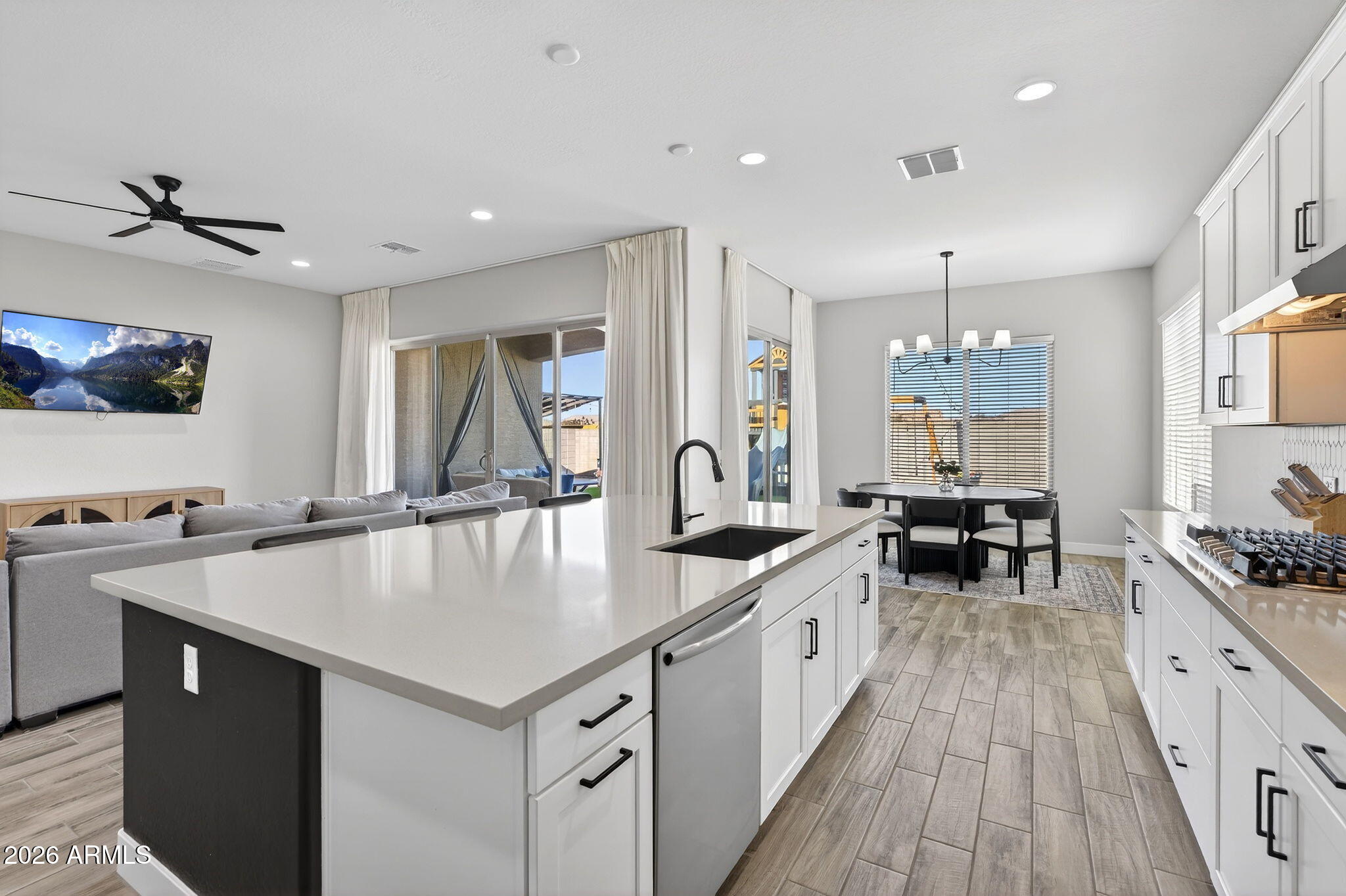 22794 E PEGASUS Parkway