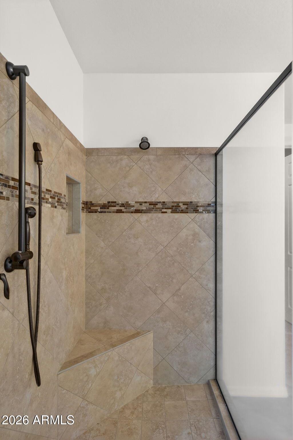 139 W LEATHERWOOD Avenue