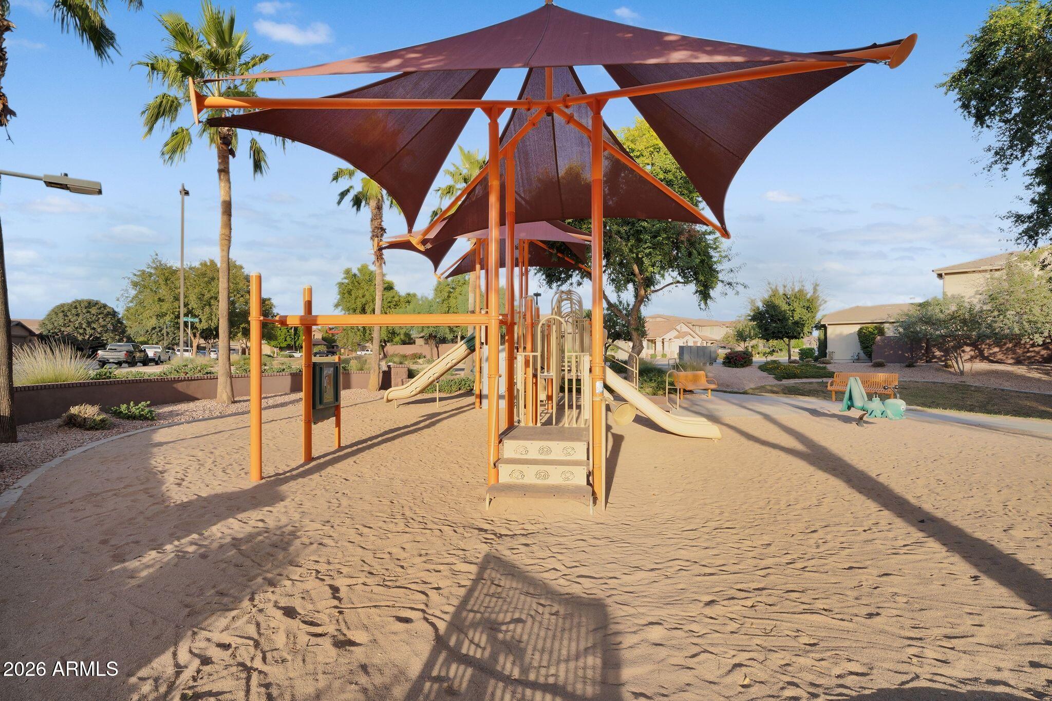 139 W LEATHERWOOD Avenue