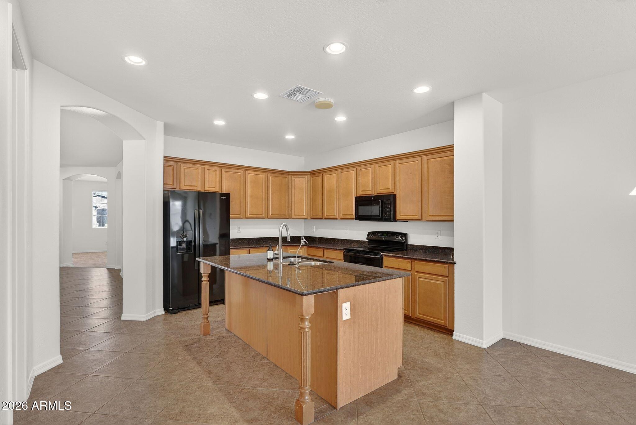 139 W LEATHERWOOD Avenue