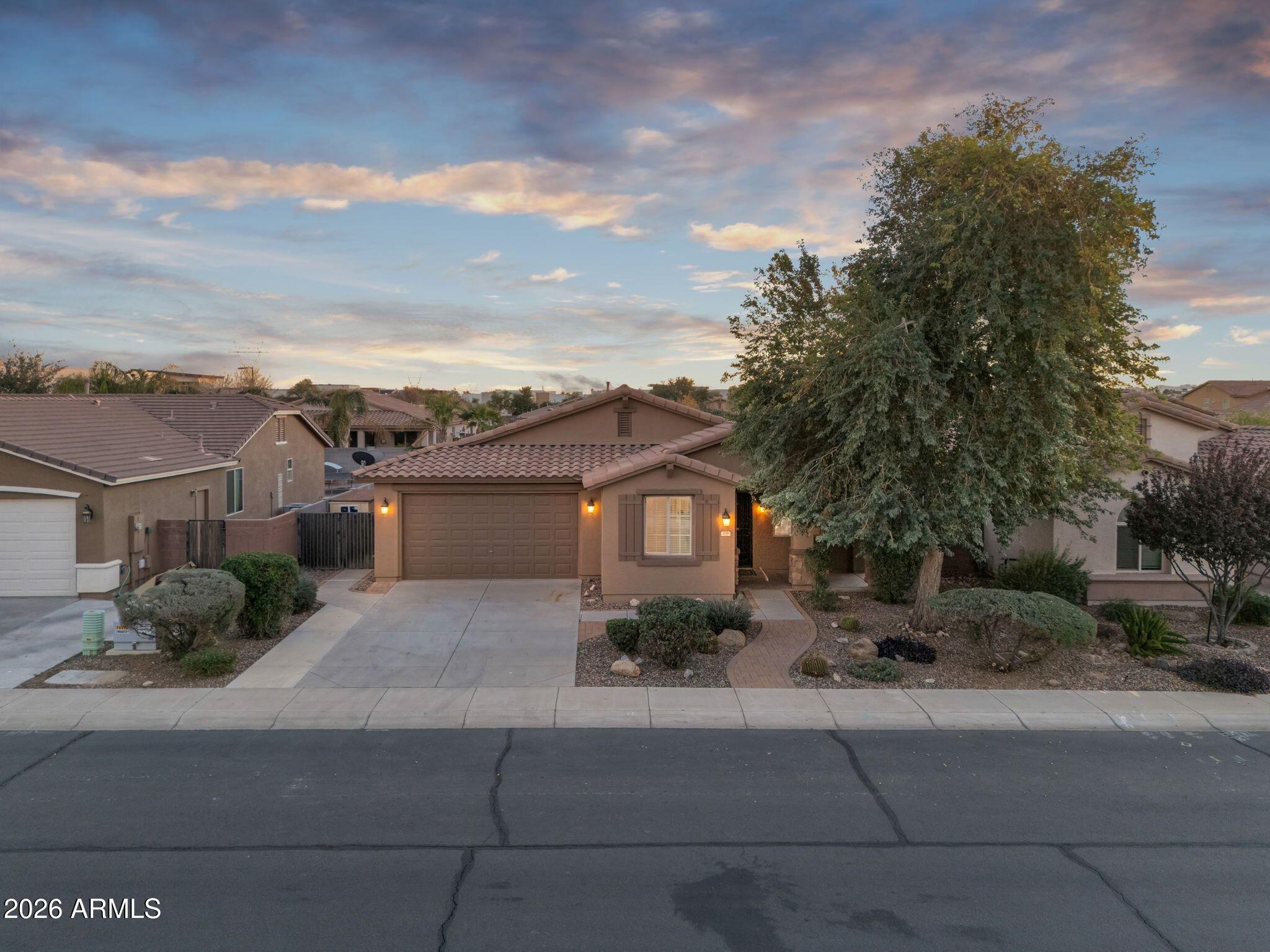 139 W LEATHERWOOD Avenue