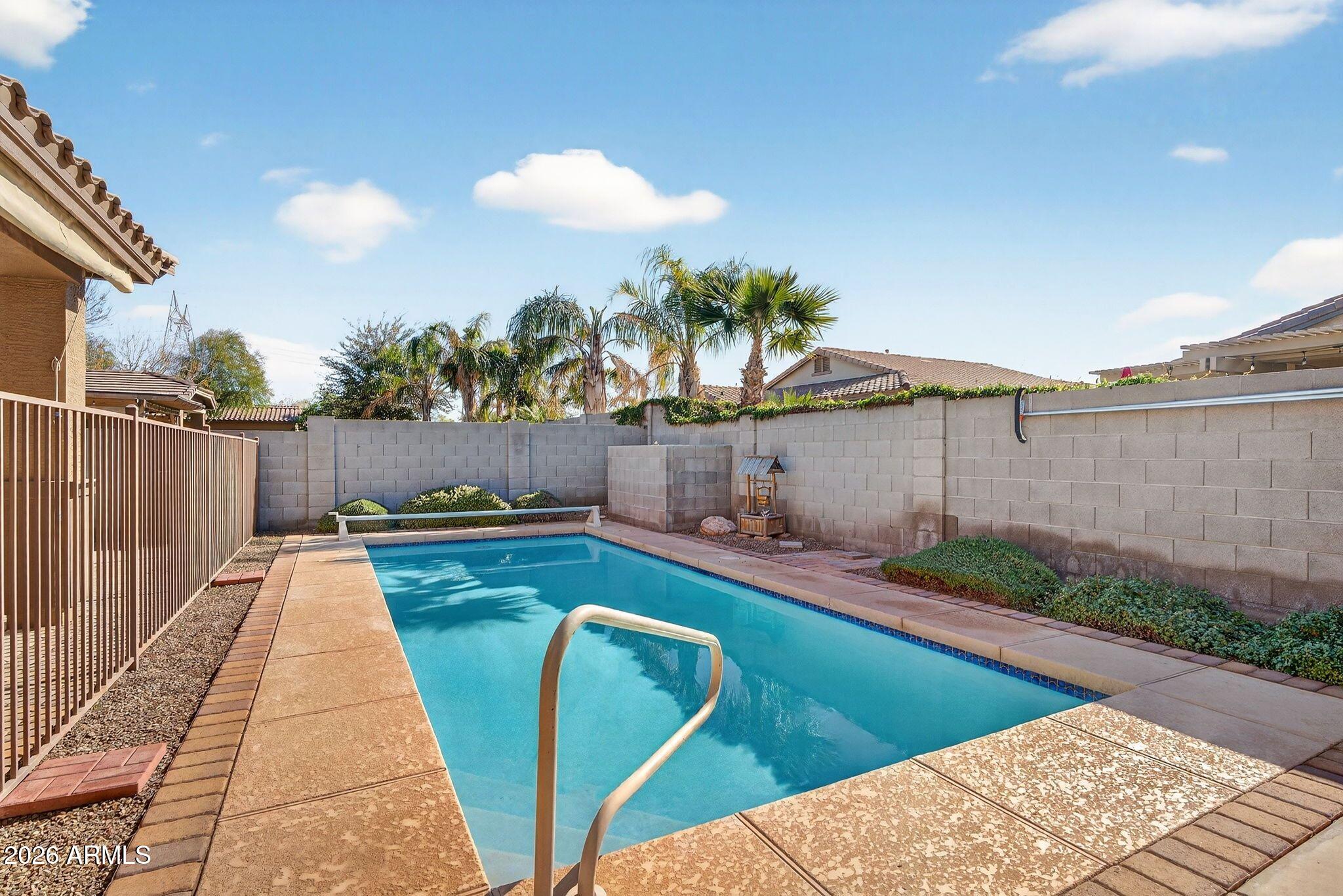 139 W LEATHERWOOD Avenue