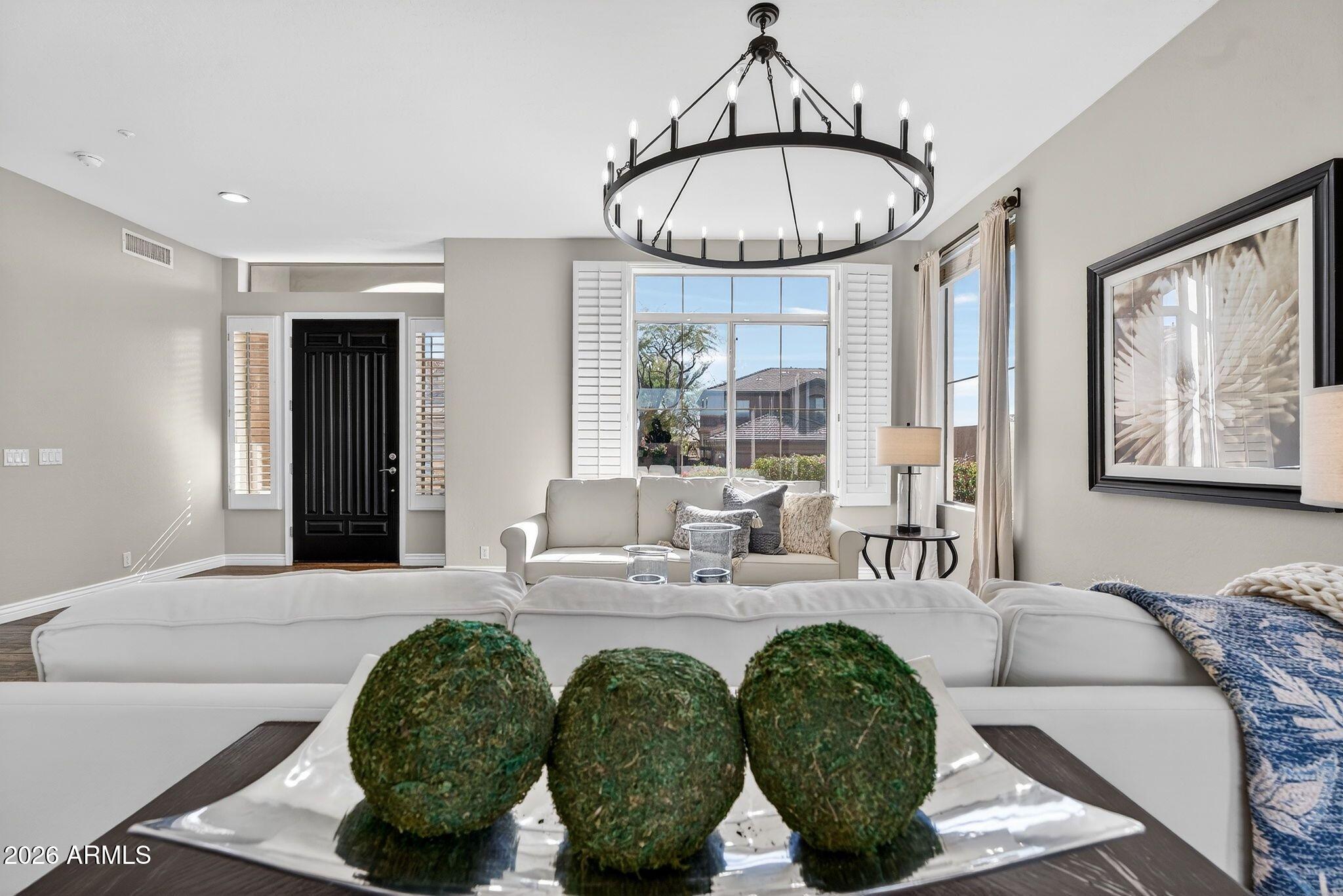 10674 E BUTHERUS Drive