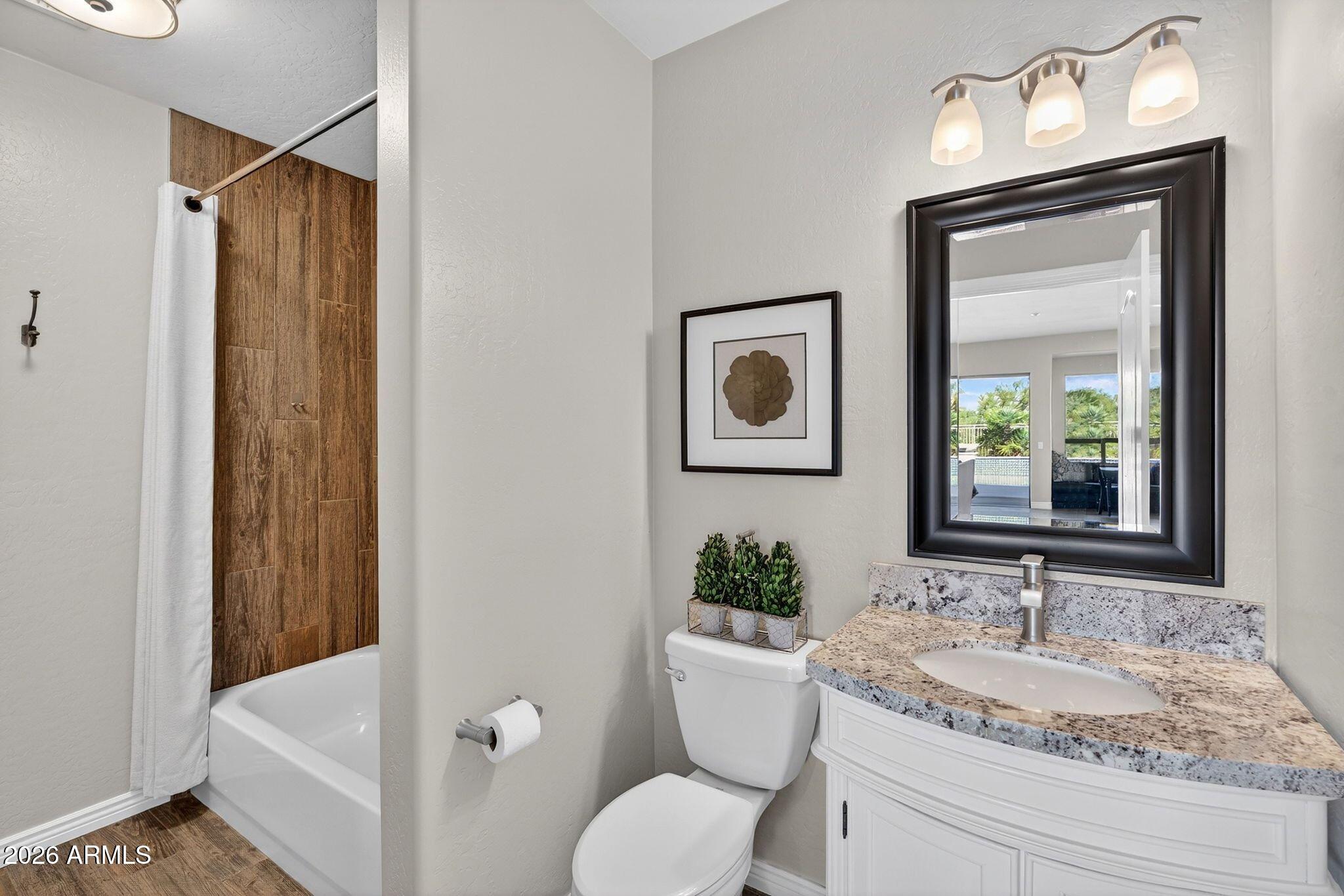 10674 E BUTHERUS Drive