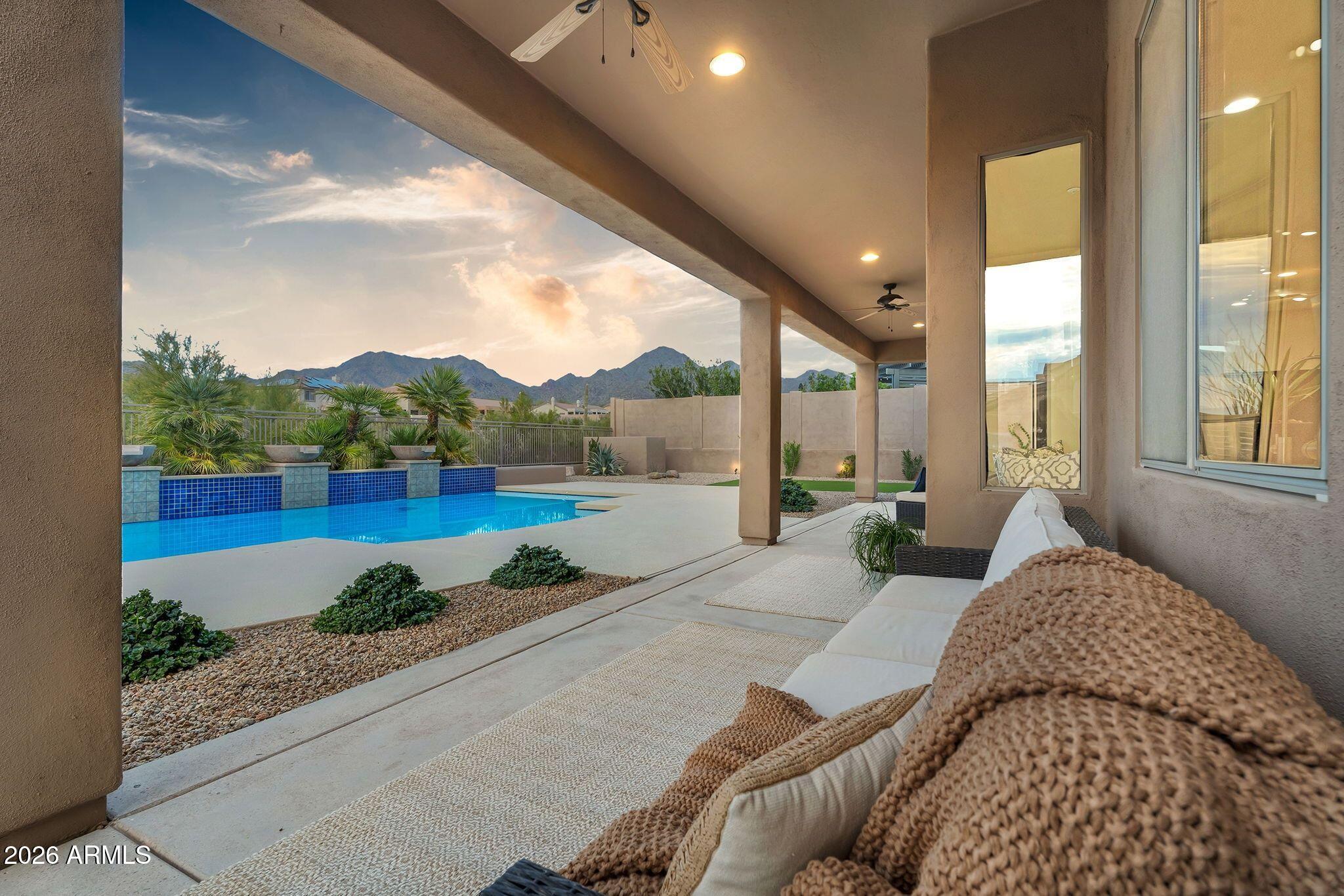 10674 E BUTHERUS Drive