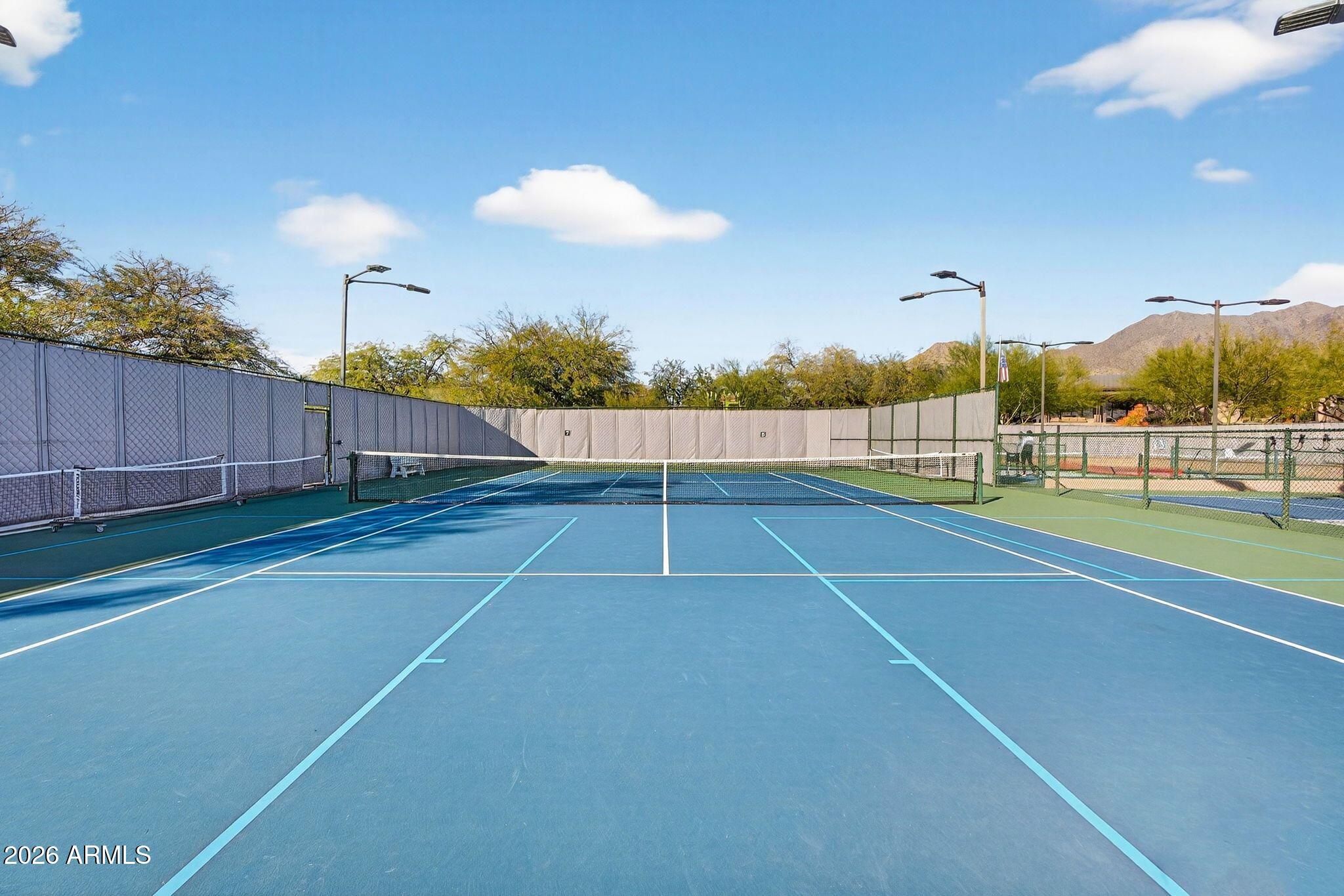 10674 E BUTHERUS Drive