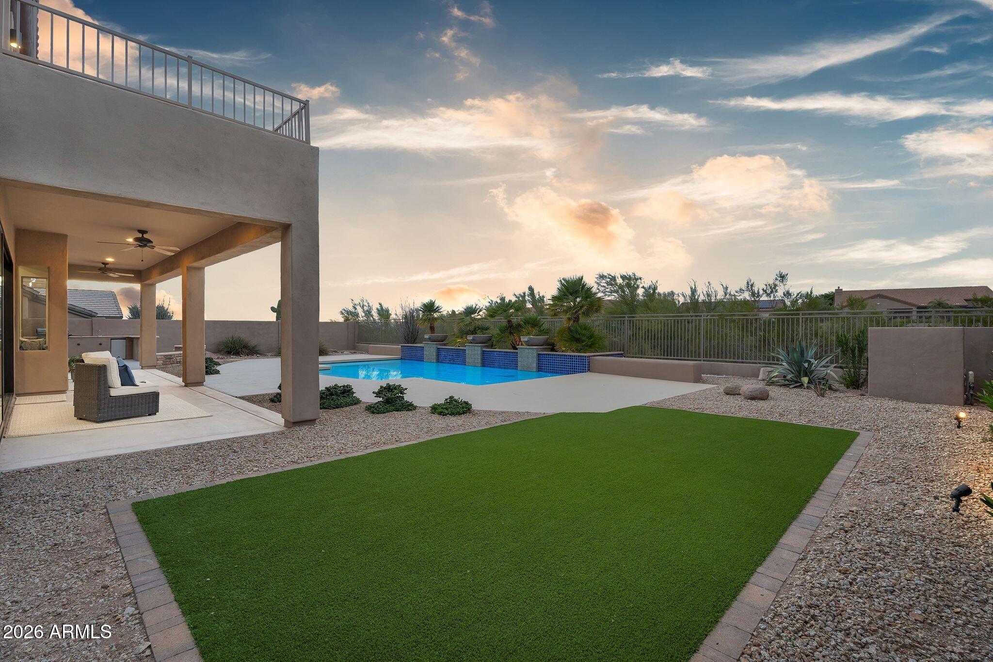 10674 E BUTHERUS Drive