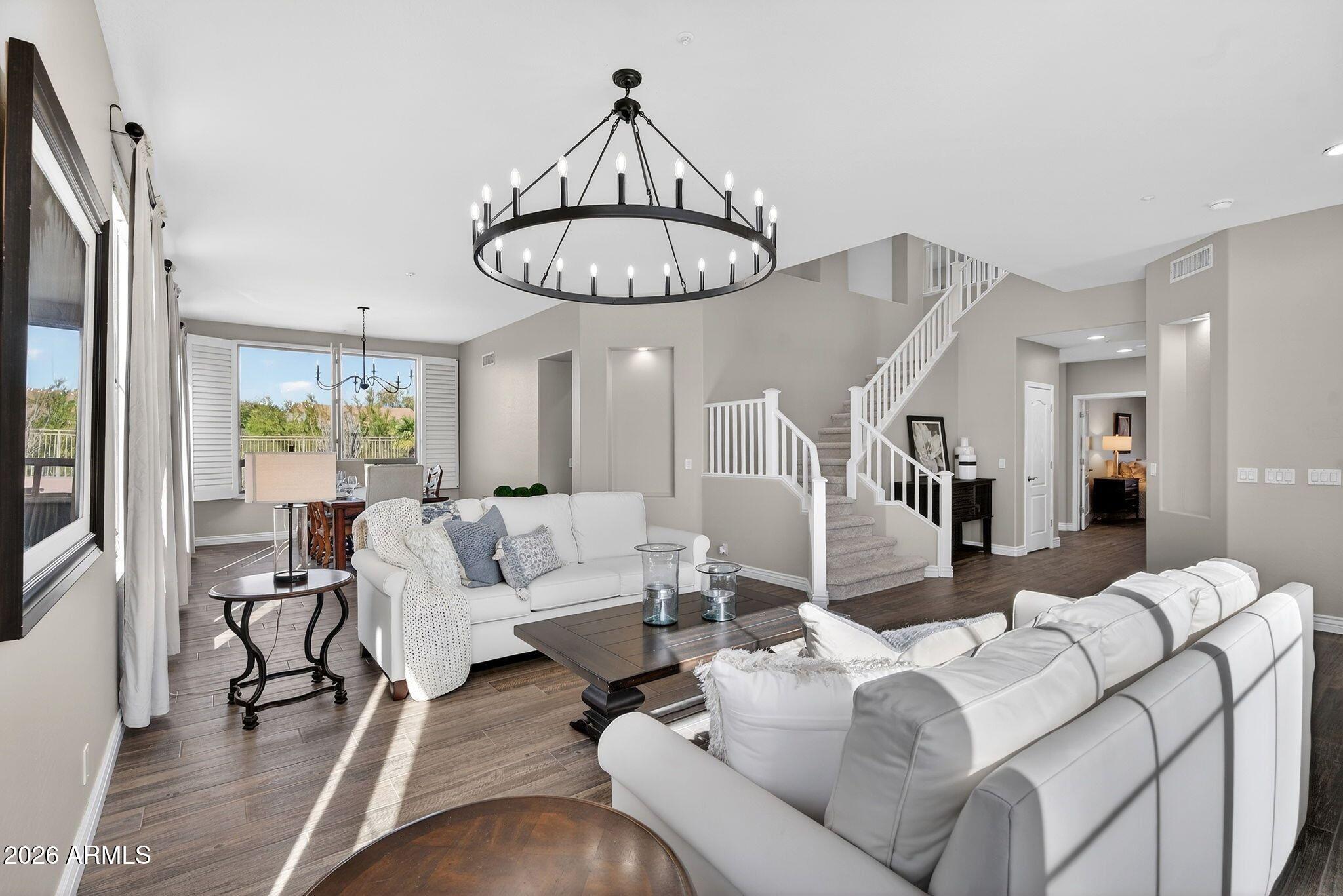 10674 E BUTHERUS Drive