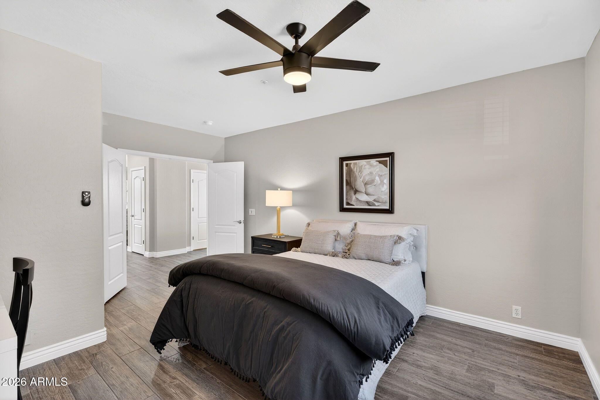 10674 E BUTHERUS Drive