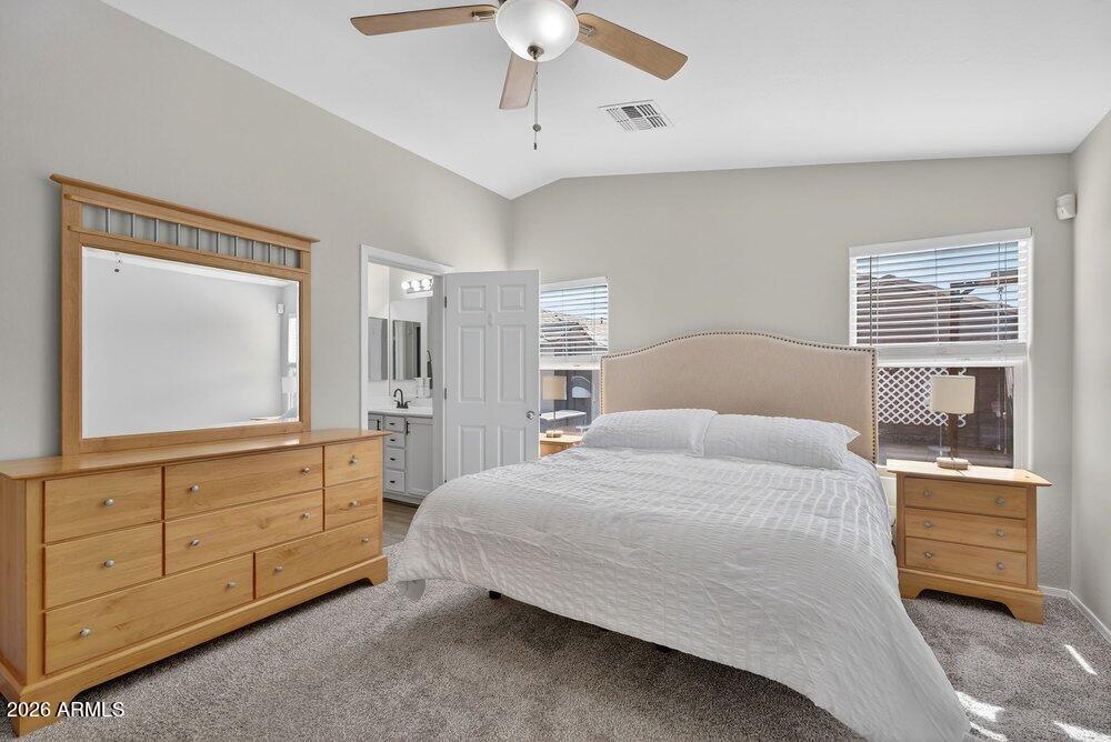 2033 E SADDLEBROOK Road