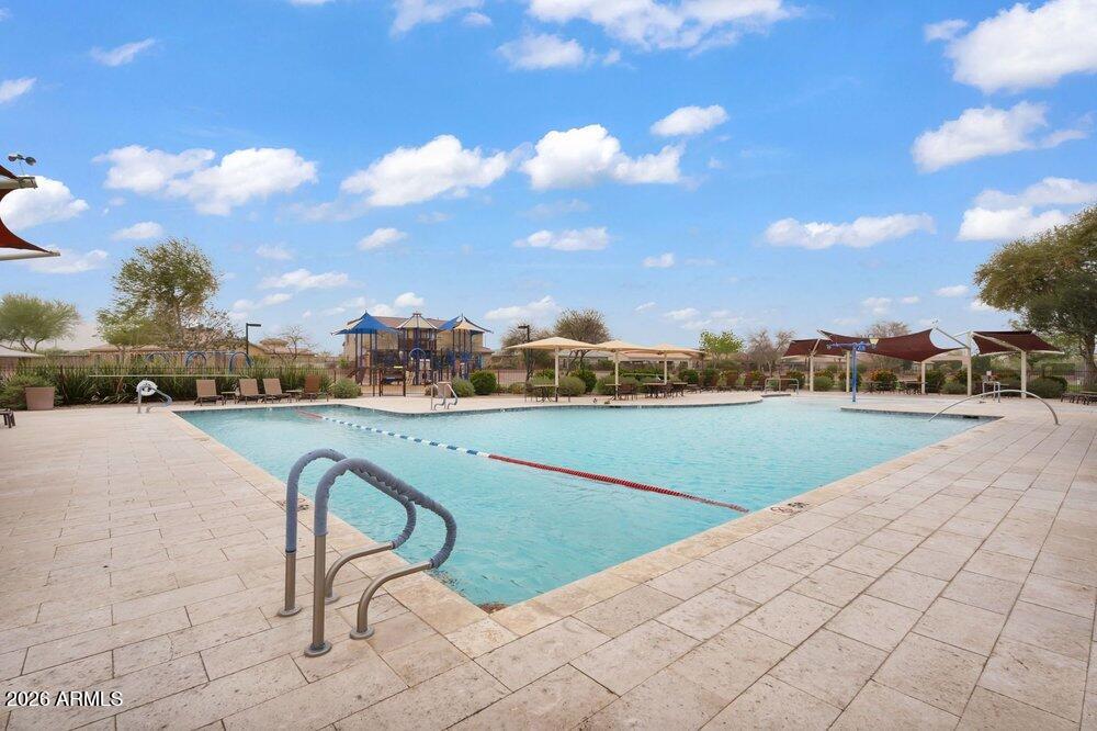 2033 E SADDLEBROOK Road