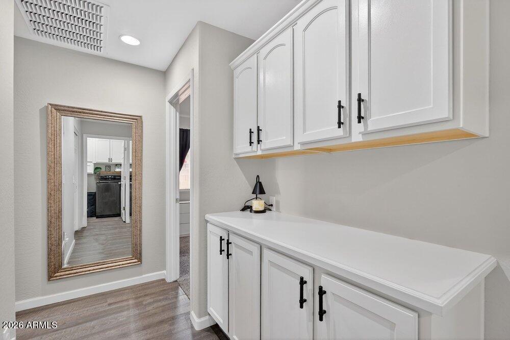 2033 E SADDLEBROOK Road