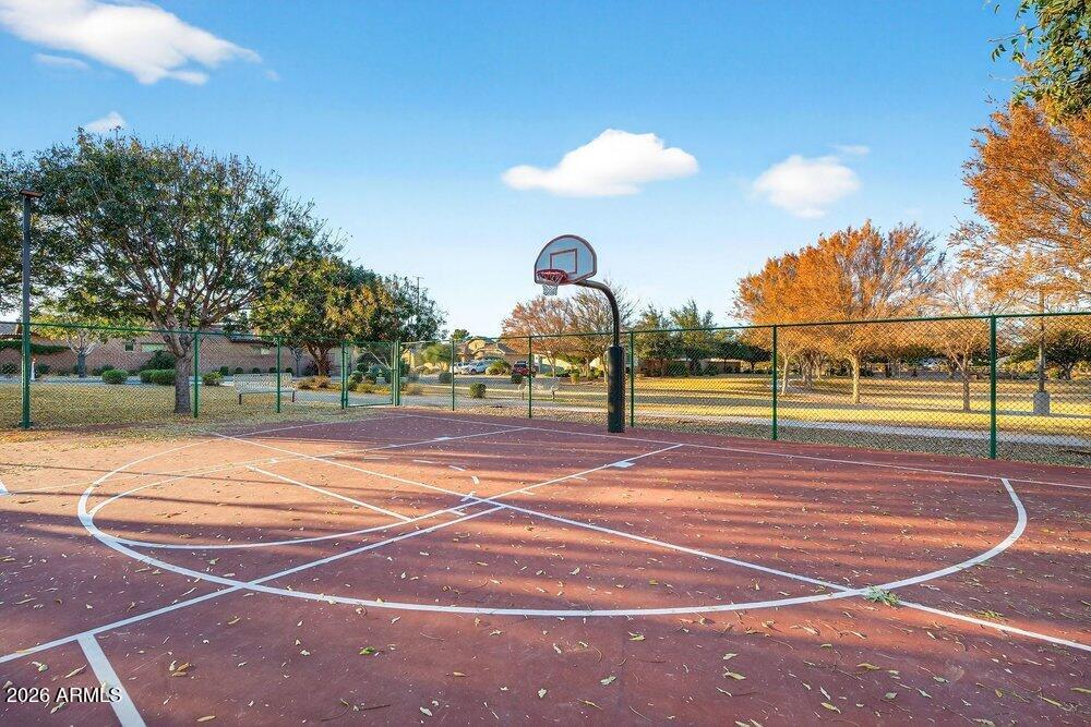 20200 E NIGHTHAWK Way