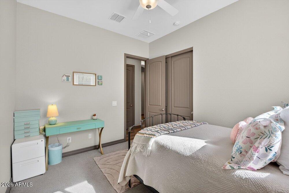 20200 E NIGHTHAWK Way