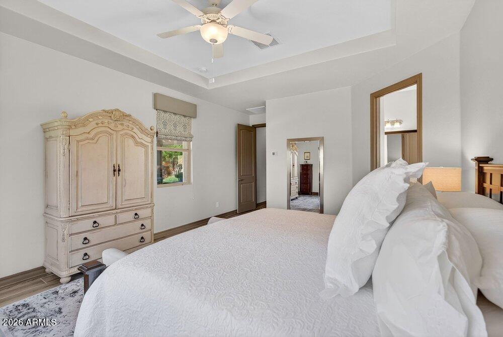 20200 E NIGHTHAWK Way