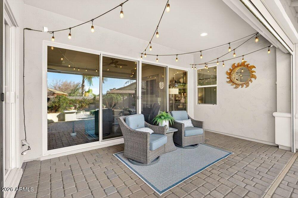 20200 E NIGHTHAWK Way