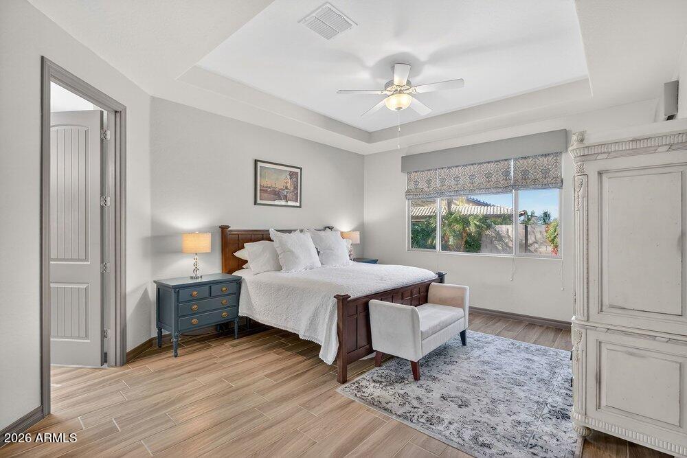 20200 E NIGHTHAWK Way