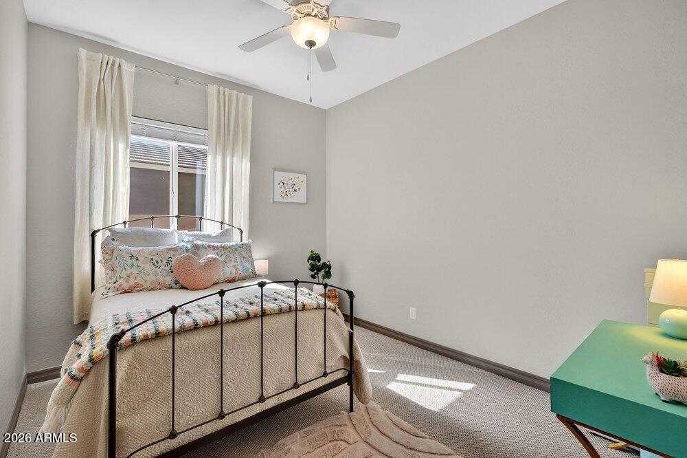 20200 E NIGHTHAWK Way