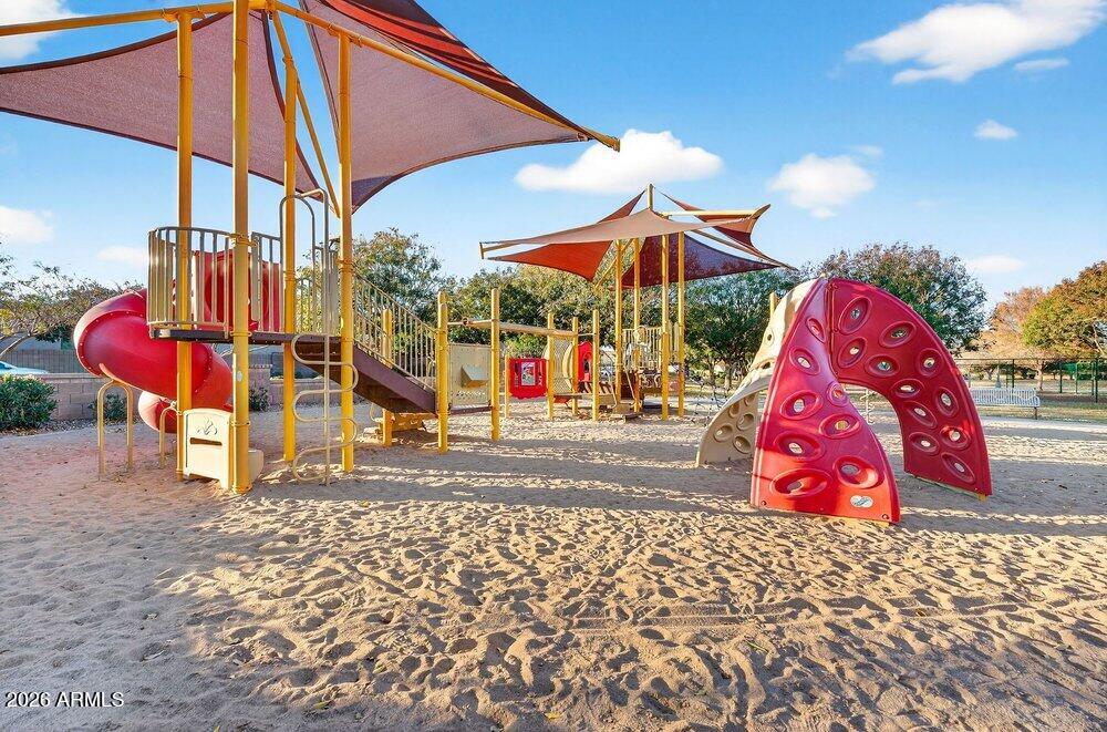 20200 E NIGHTHAWK Way